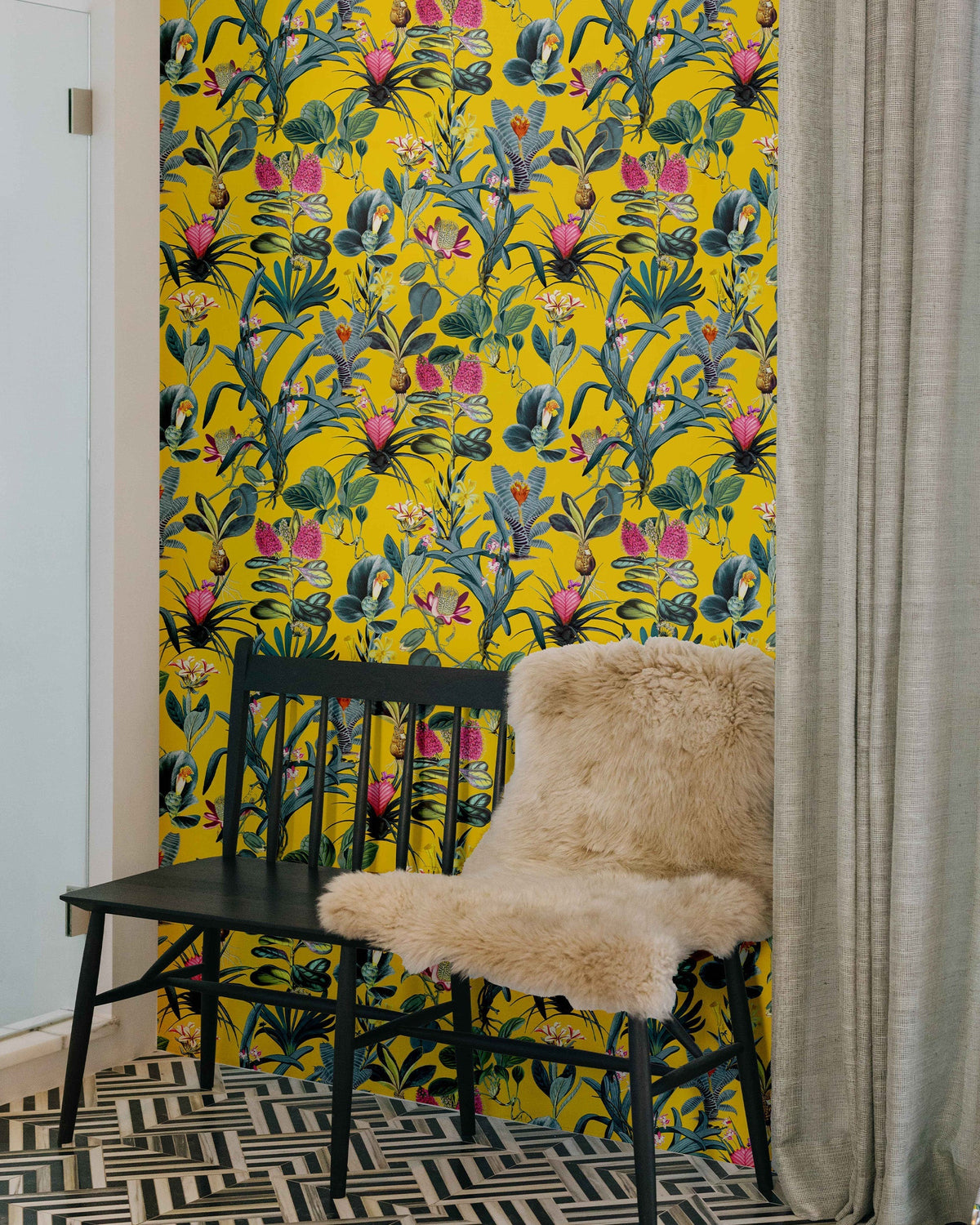 Lisse Wallpaper in Yellow color - pattern number KK729_Yellow_KH300 - by Katie Kime in the collection