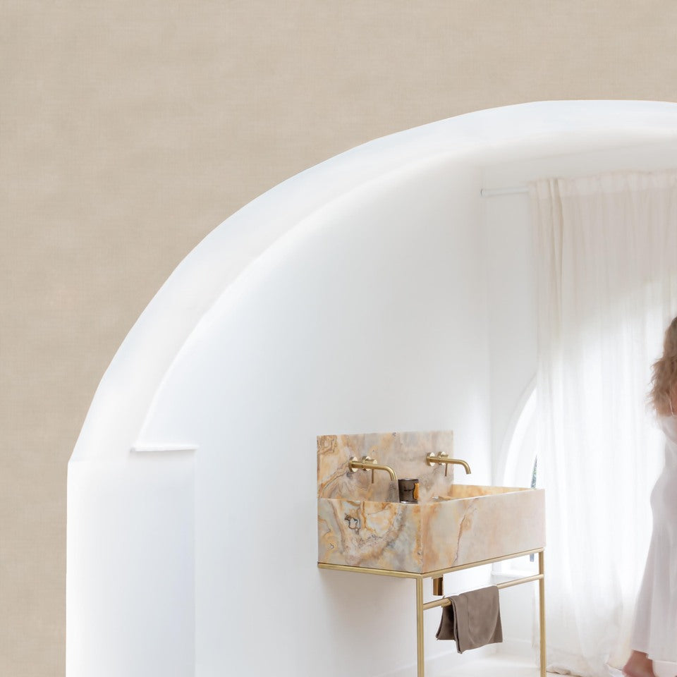 Textile Plain Wallpaper in beige color - pattern number GDMN1003 - by Grandeco in the Little Dreamers collection