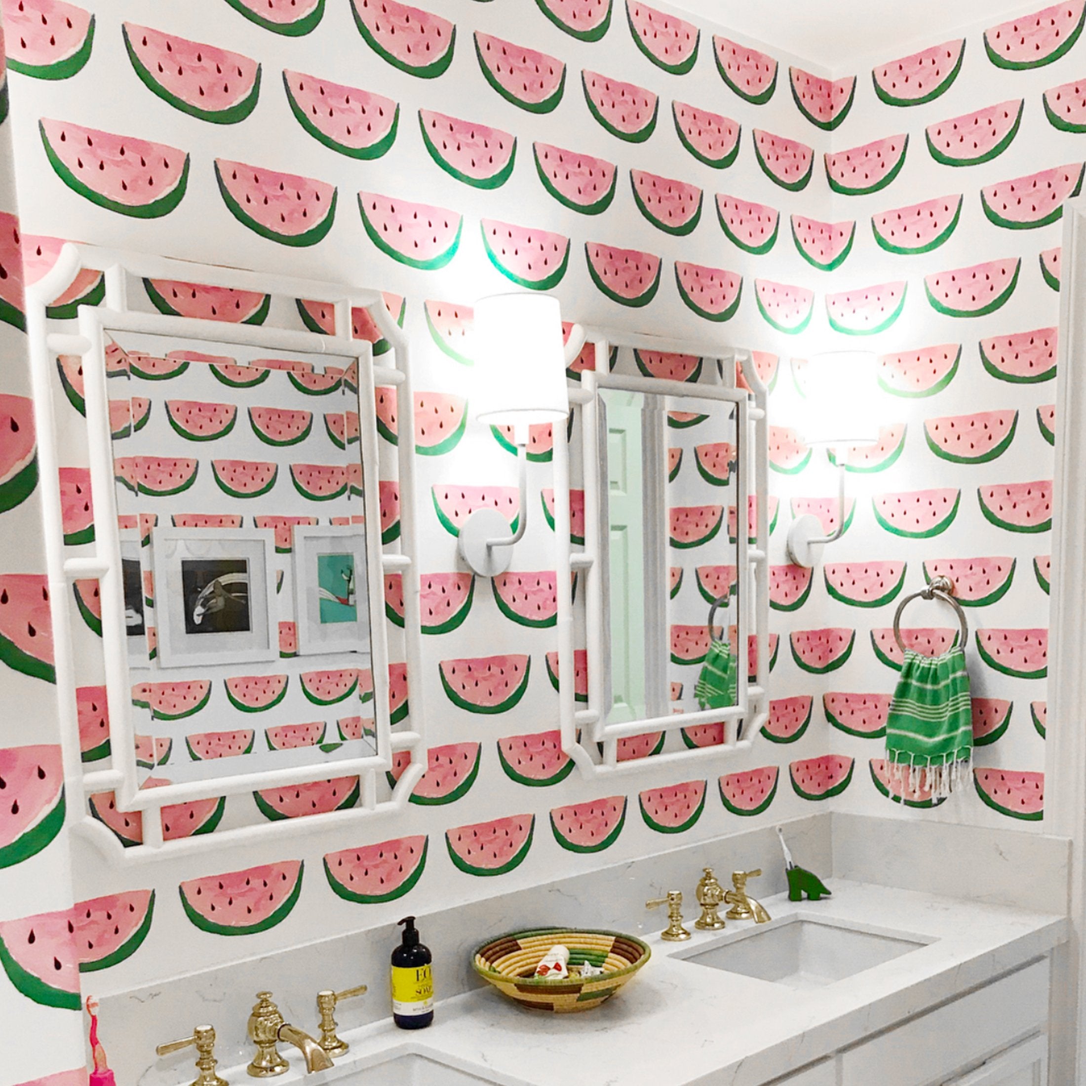 Picnic Wallpaper in Pink color - pattern number KK17020_Pink_KH300 - by Katie Kime in the collection