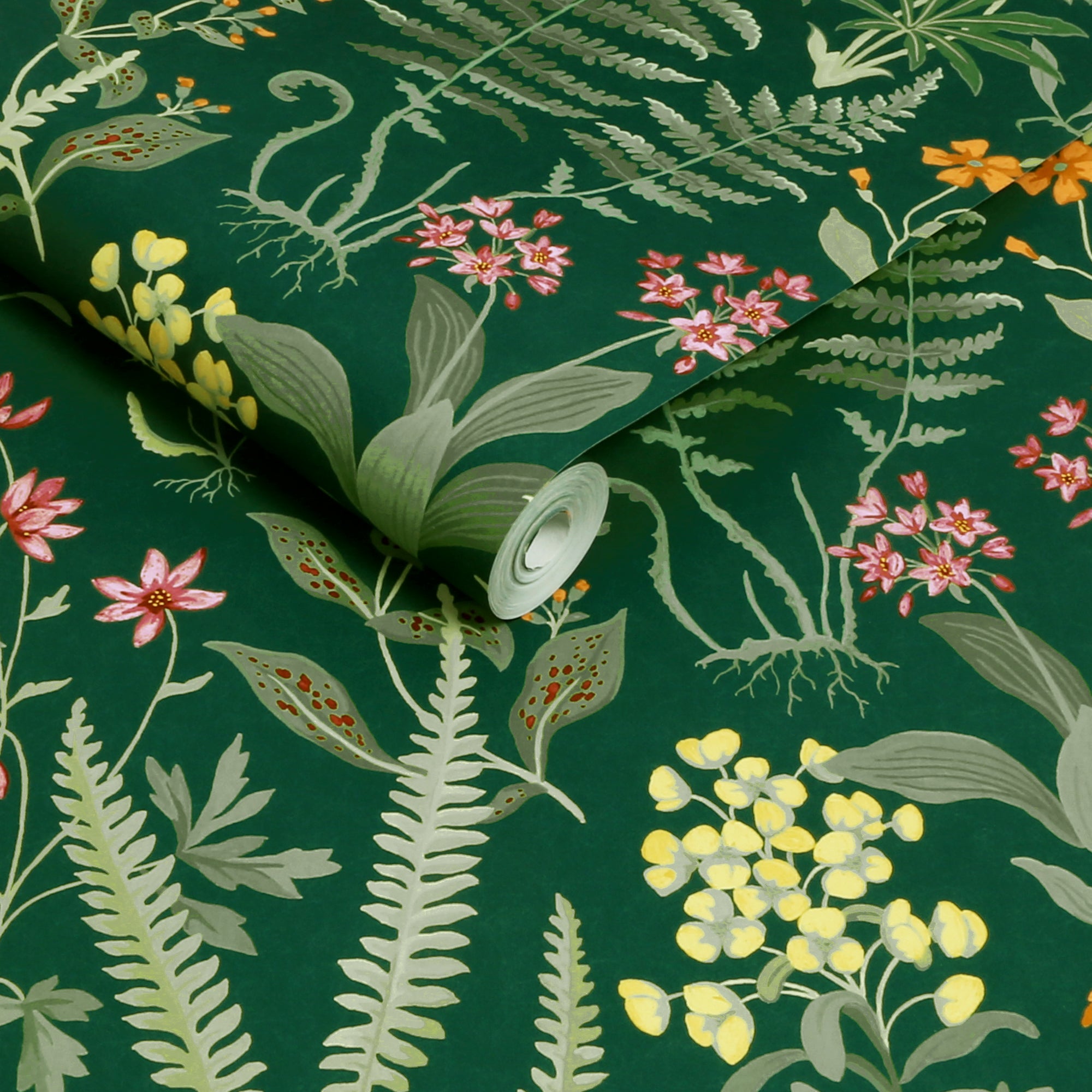 Oshibana Wallpaper in emerald color - pattern number 130313 - by Graham and Brown in the 2025 Exclusives collection
