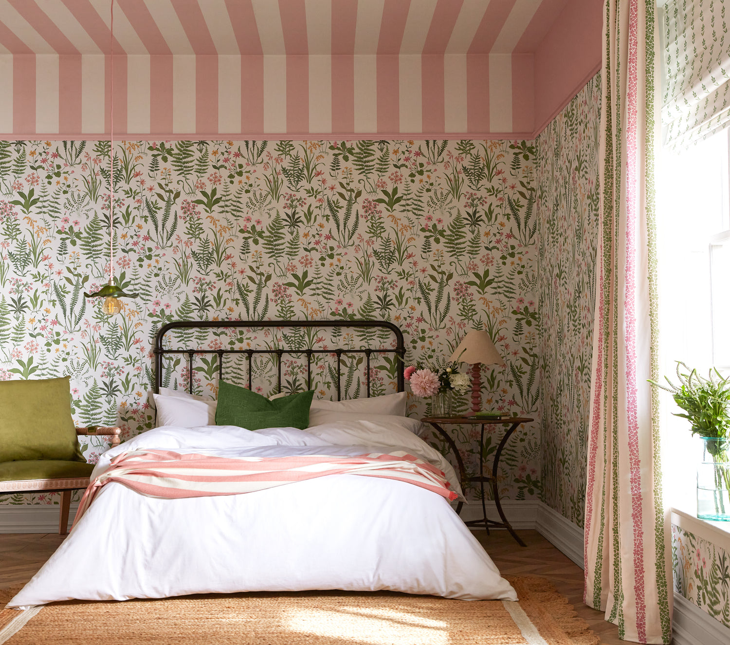 Oshibana Wallpaper in day color - pattern number 130317 - by Graham and Brown in the 2025 Exclusives collection