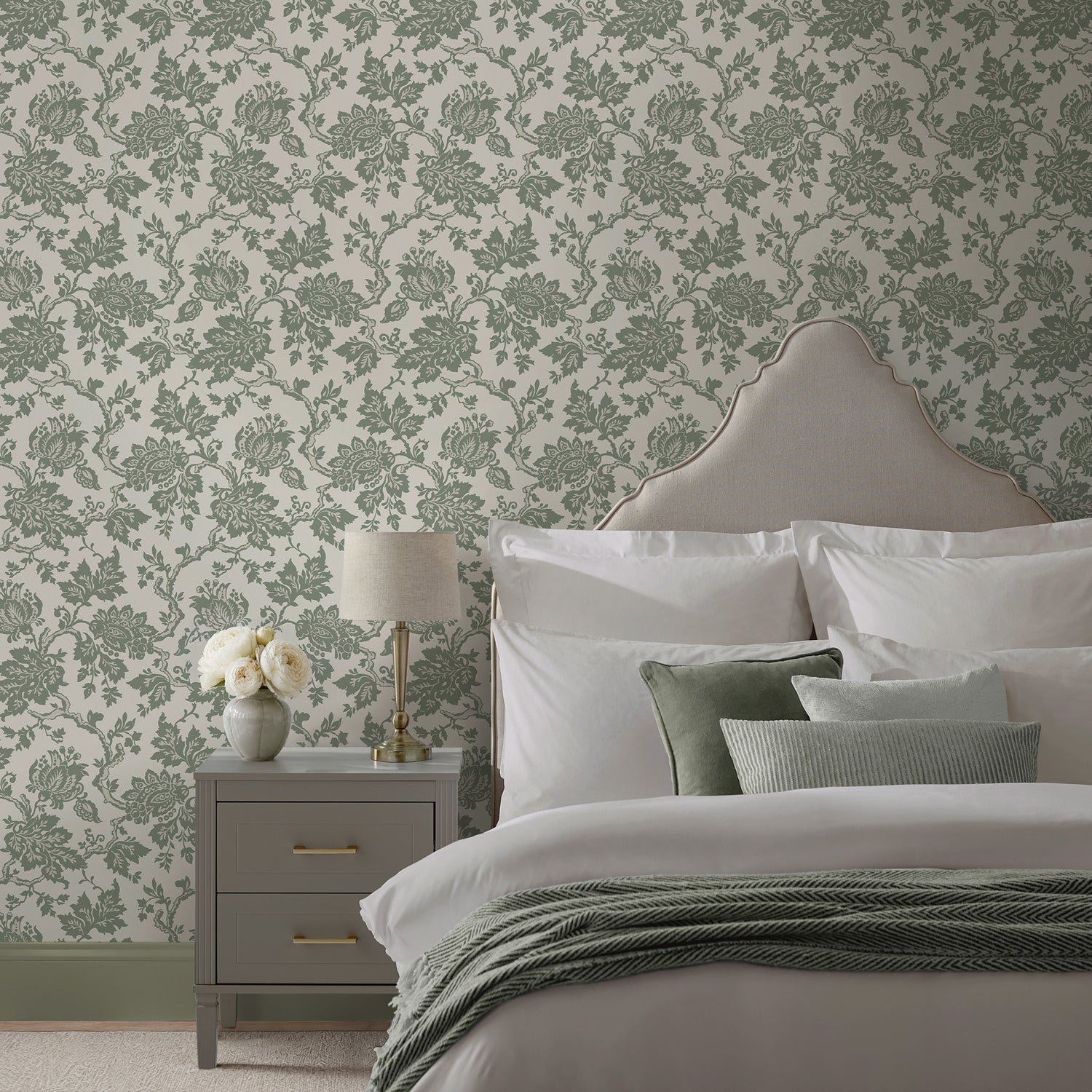 Jacobean Wallpaper in antique green color - pattern number 146802 - by Martha Stewart in the Martha Stewart AW26 collection