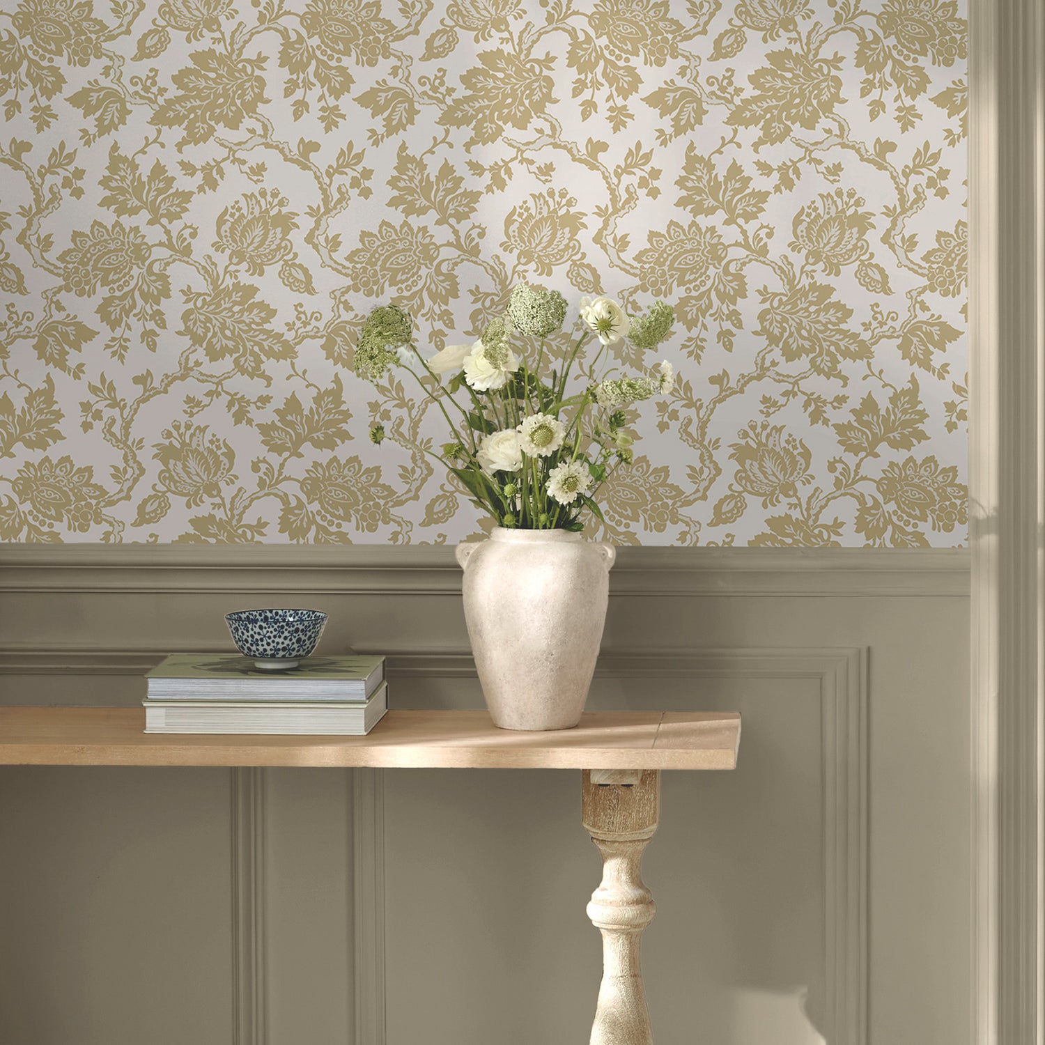 Jacobean Wallpaper in antique gold color - pattern number 146803 - by Martha Stewart in the Martha Stewart AW26 collection