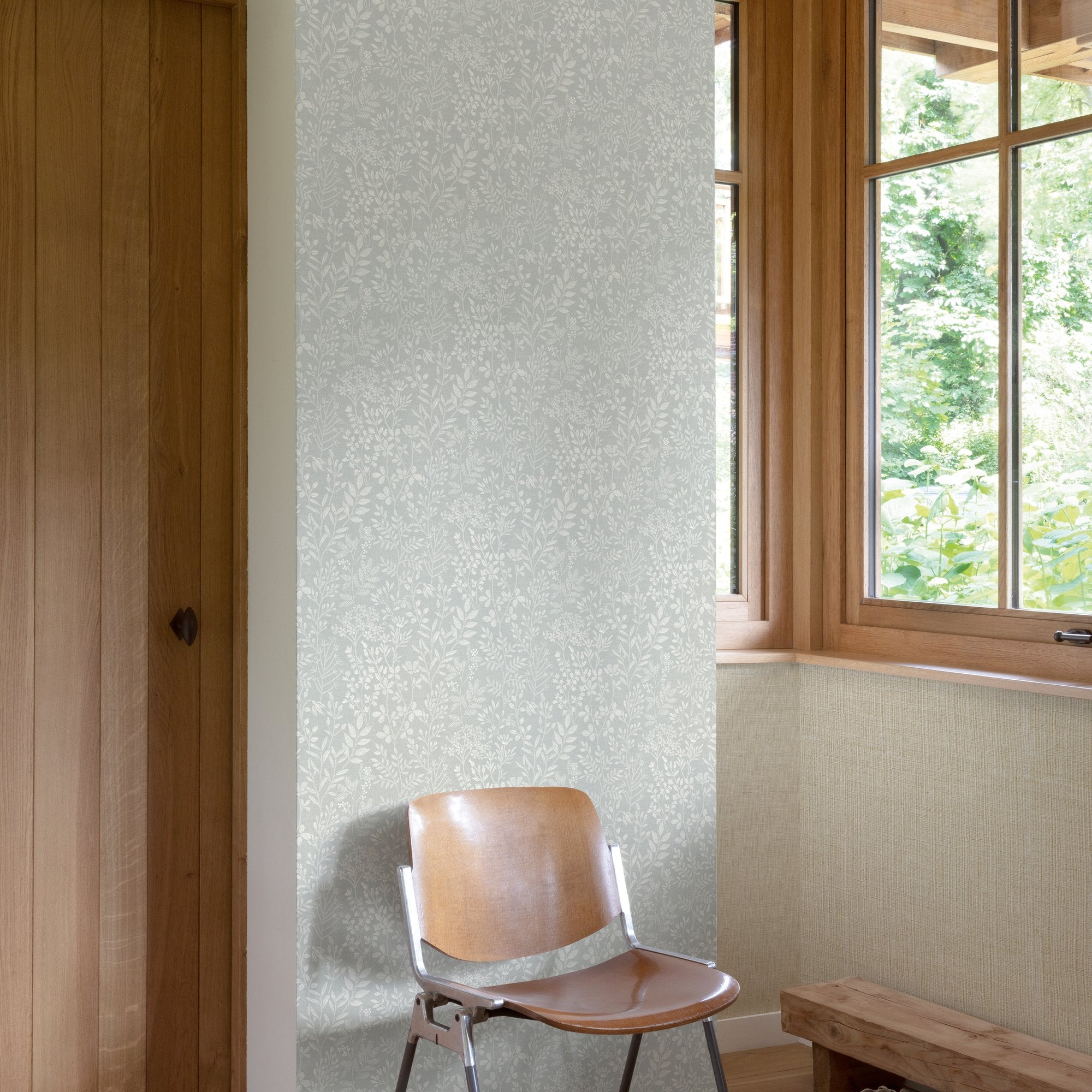 Branched Leaves All-over Wallpaper in grey color - pattern number KR205001 - by Grandeco in the Karuna collection