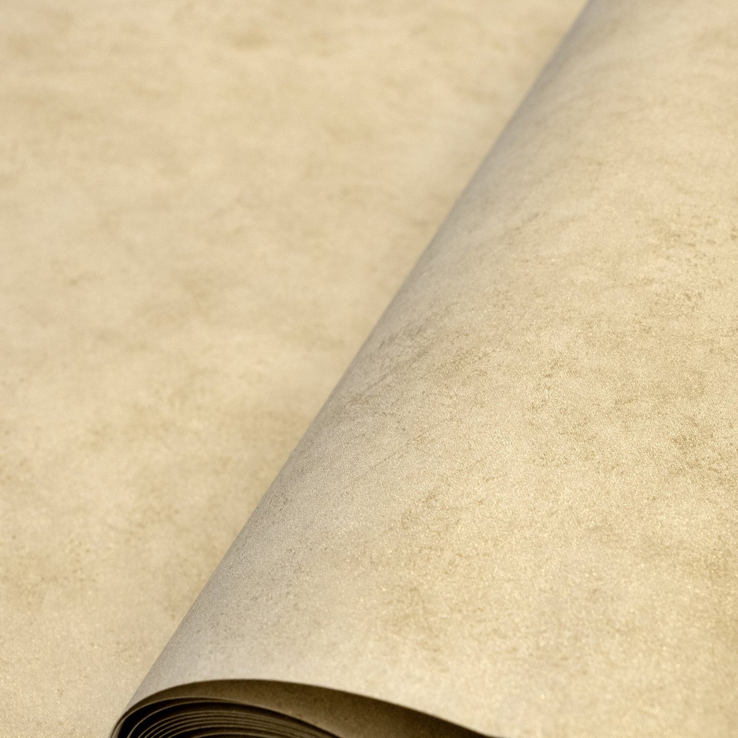 Tilia Plain wallpaper in beige color - pattern number GH26933-23 - by Galerie in the Julie Feels Home collection