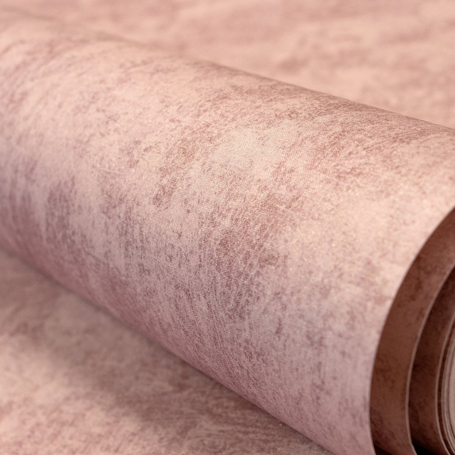 Monstera Plain wallpaper in pink color - pattern number GH26948-23 - by Galerie in the Julie Feels Home collection