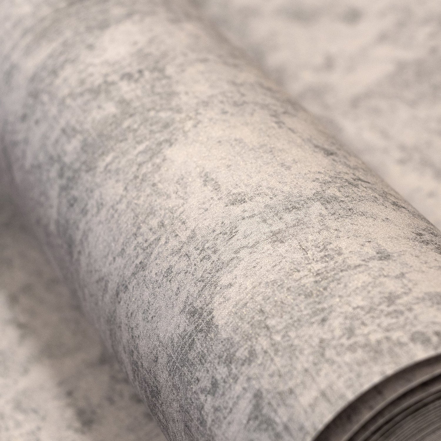 Monstera Plain wallpaper in beige color - pattern number GH26950-23 - by Galerie in the Julie Feels Home collection