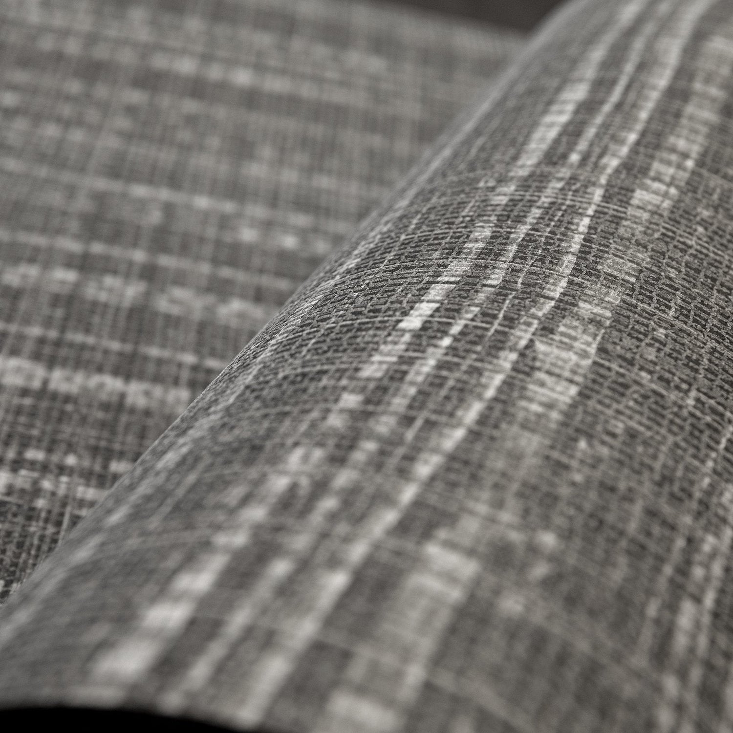 Wild Grass wallpaper in silver grey color - pattern number GH27104-23 - by Galerie in the Pepper collection
