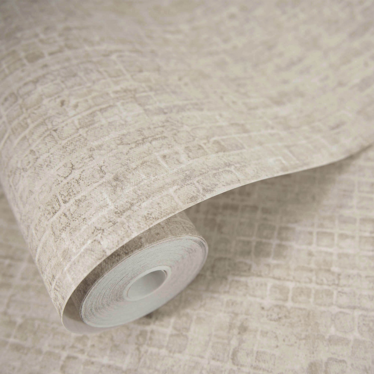Geometric Wallpaper in Beige color - pattern number 27619 - by Galerie in the Cerra collection