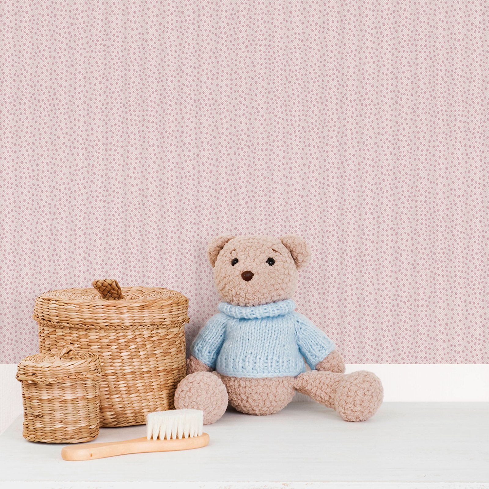 Dropy Plain Wallpaper in Pink color - pattern number 294-1 - by Galerie in the Bambino collection