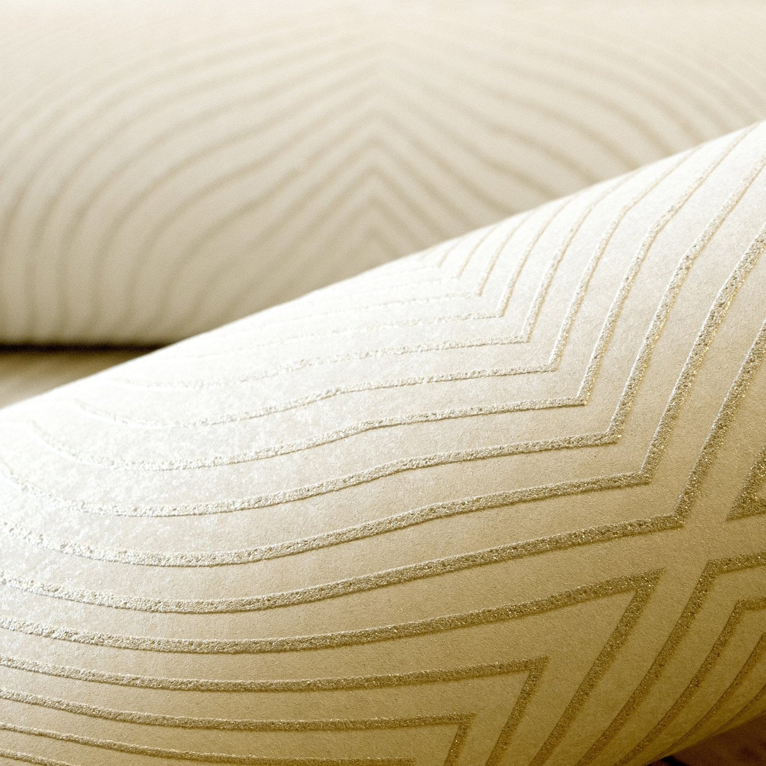 Flow Sand Gold wallpaper in beige color - pattern number GH30033-23 - by Galerie in the Slow Living collection