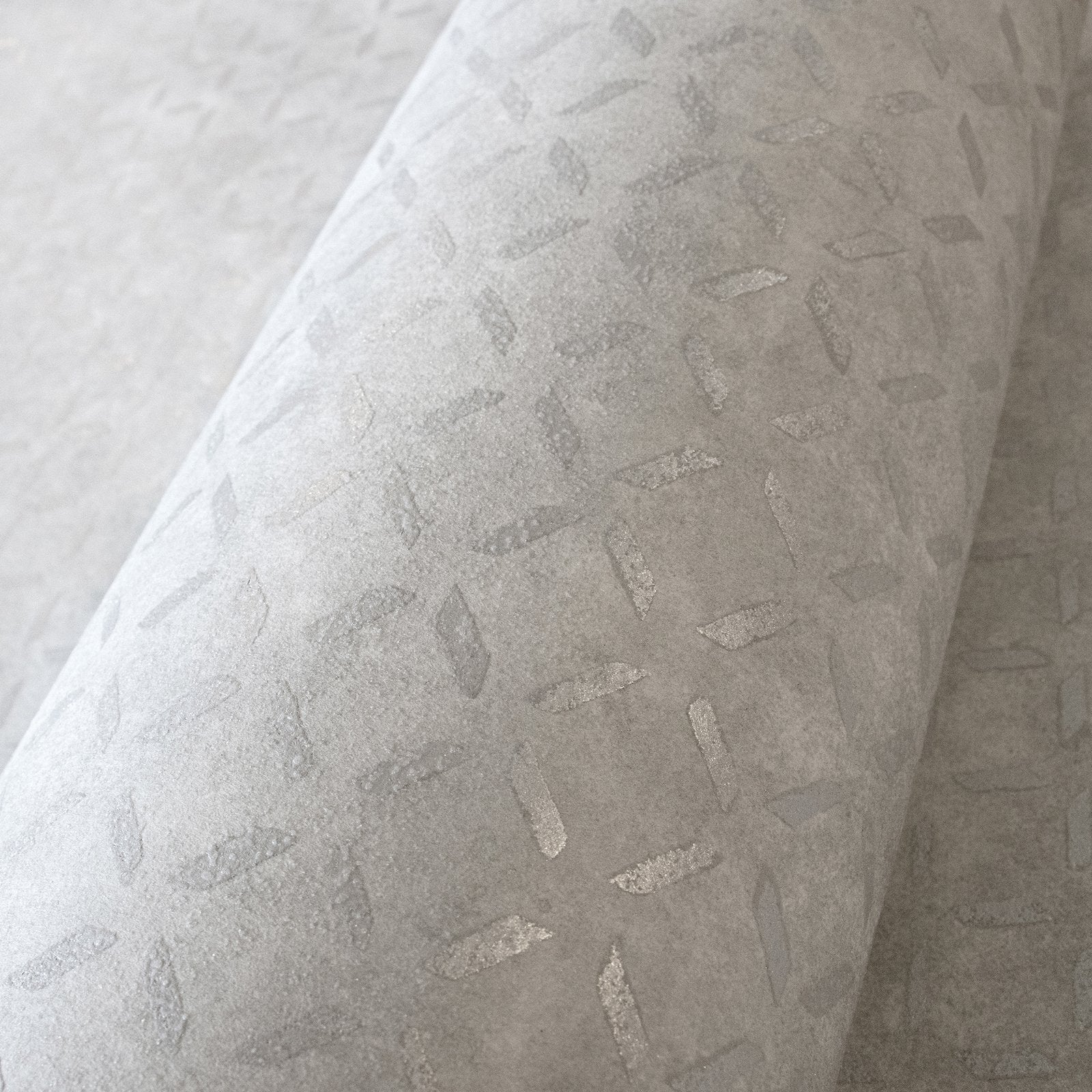 Soho wallpaper in silver grey color - pattern number GH30043-23 - by Galerie in the Urban Classics collection