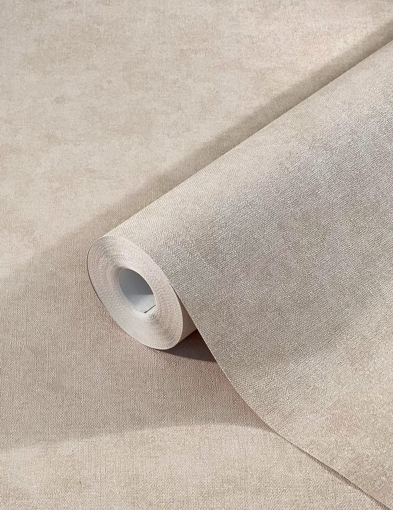 Linen Texture wallpaper in pink color - pattern number 32434 - by Galerie in the The New Textures collection
