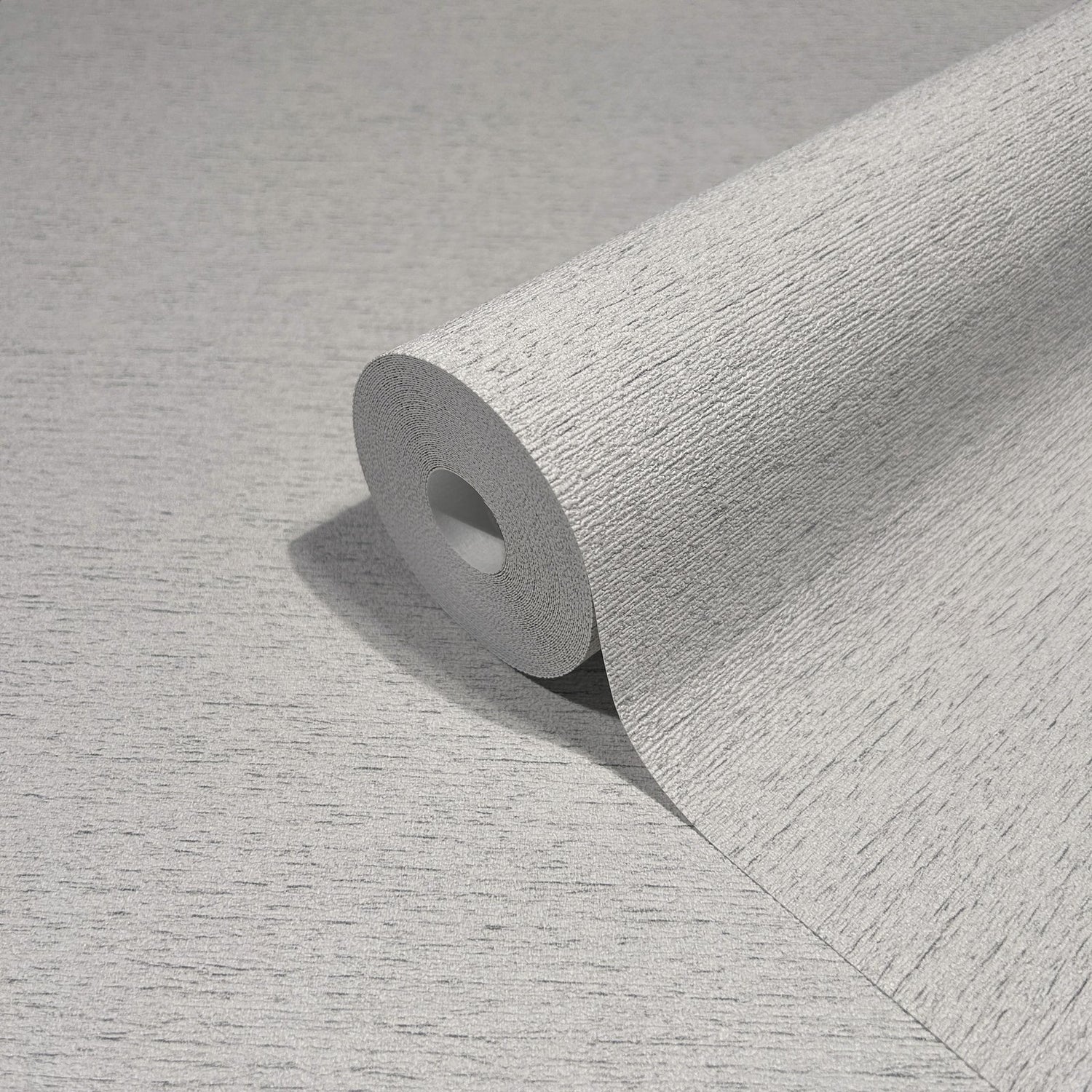 Structure wallpaper in silver grey color - pattern number 33369 - by Galerie in the The Woods and Wicker collection