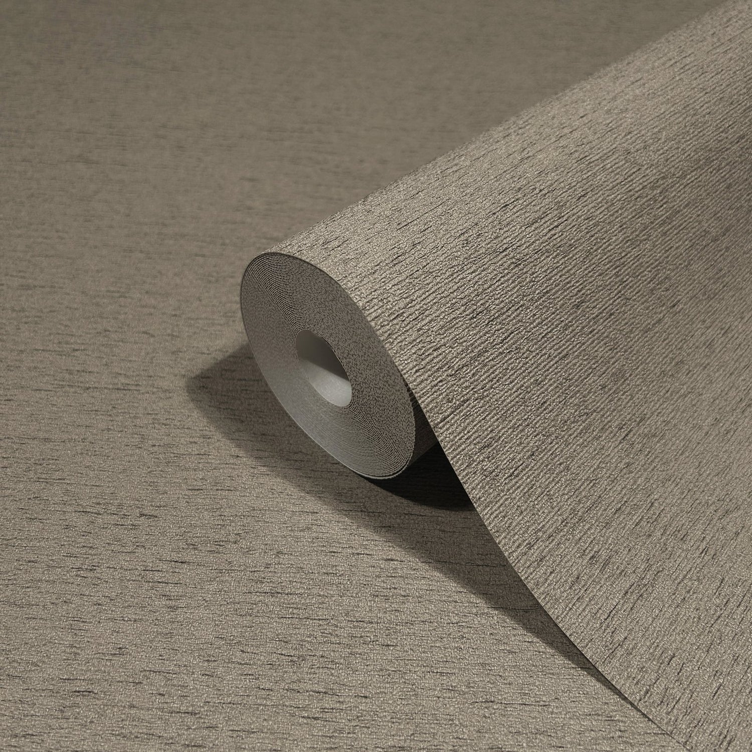 Structure wallpaper in silver grey color - pattern number 33372 - by Galerie in the The Woods and Wicker collection