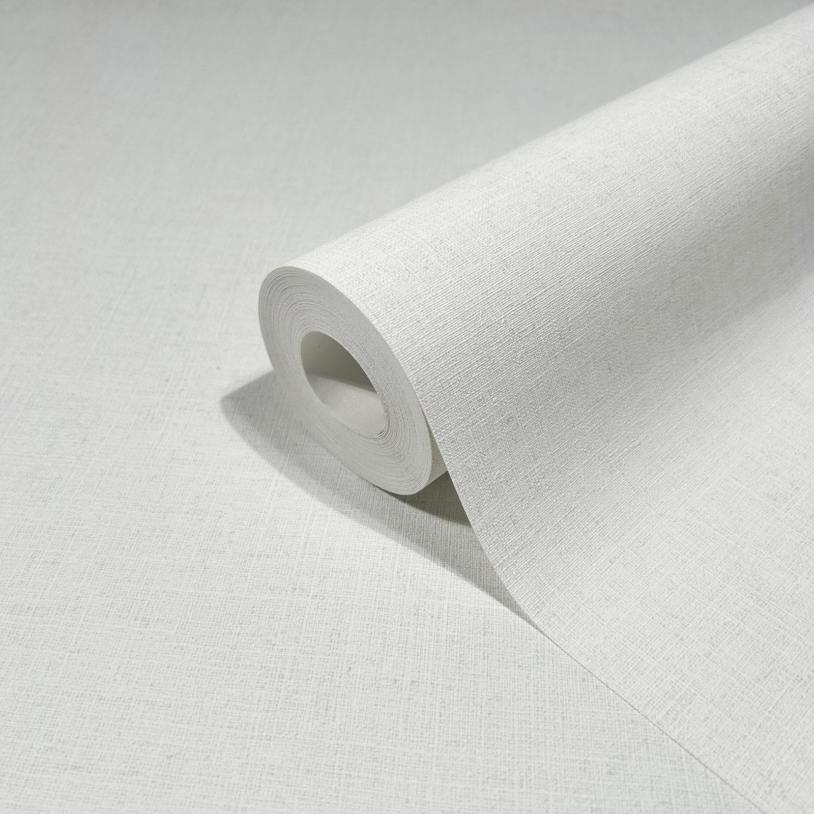Uni wallpaper in white color - pattern number 33390 - by Galerie in the The Woods and Wicker collection