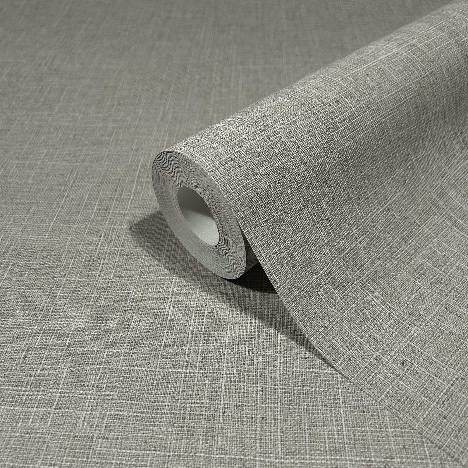 Uni wallpaper in silver grey color - pattern number 33394 - by Galerie in the The Woods and Wicker collection