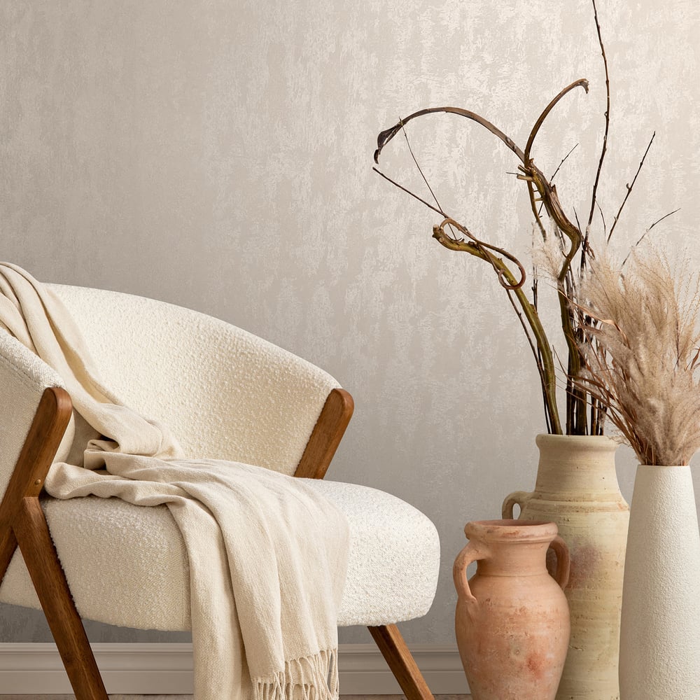 Uni Wallpaper in beige color - pattern number 35128 - by Galerie in the City Romance collection