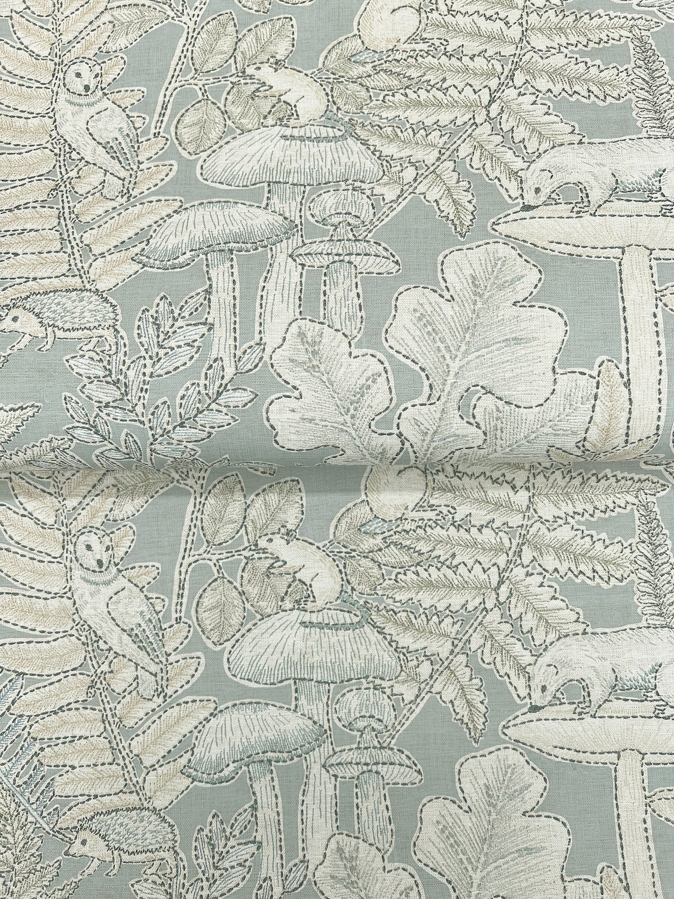 Holt wallpaper in seafoam color - pattern number 4169-83104 - by Chesapeake in the Oak and Moss collection