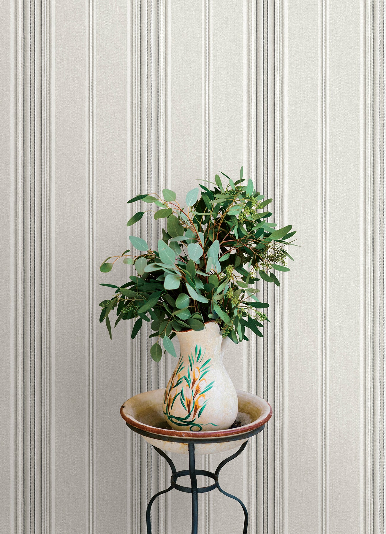 Calvados wallpaper in grey color - pattern number 4169-83124 - by Chesapeake in the Oak and Moss collection