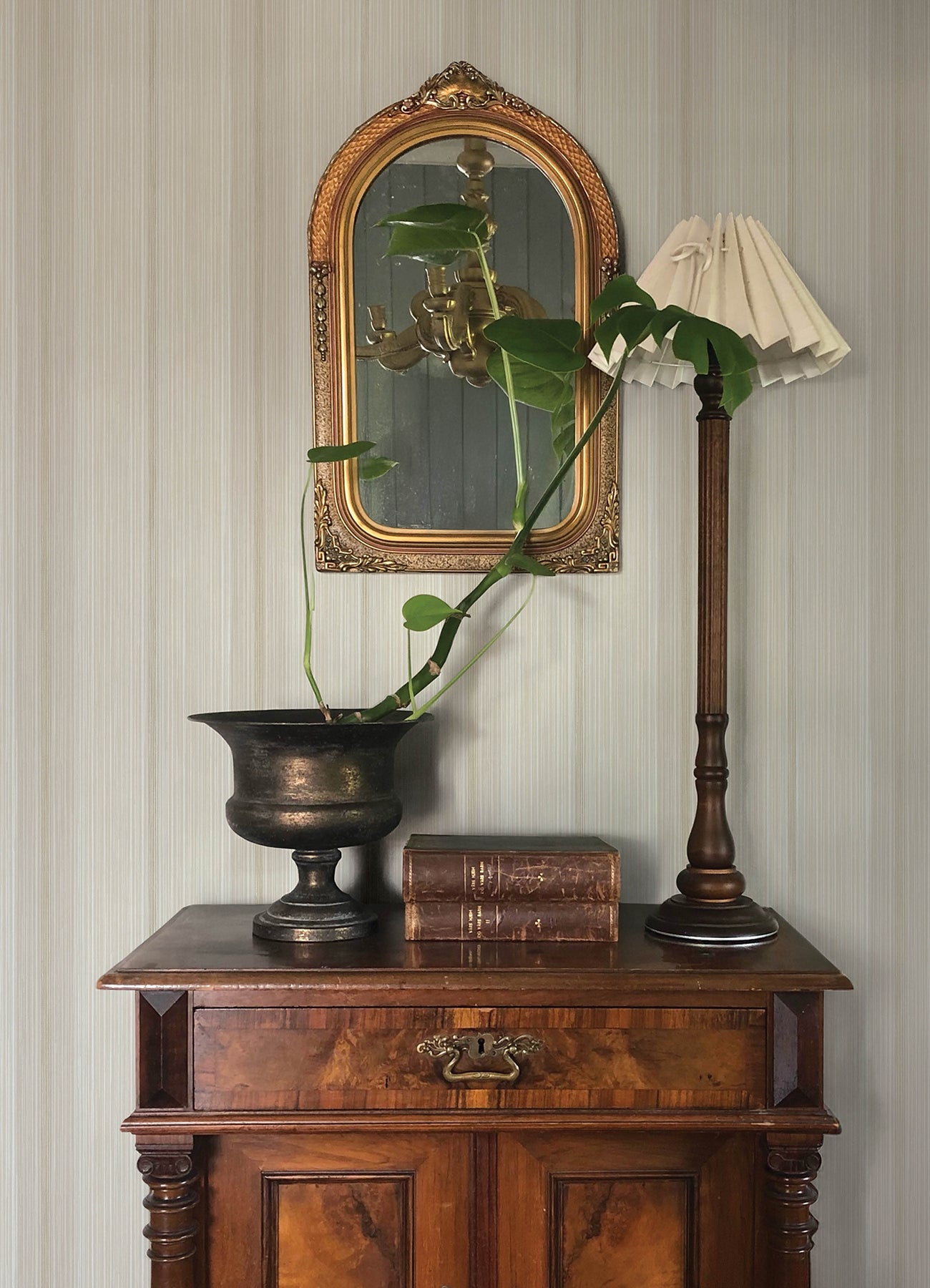 Ames wallpaper in beige color - pattern number 4173-27662 - by A Street Prints in the Chris Loves Julia collection