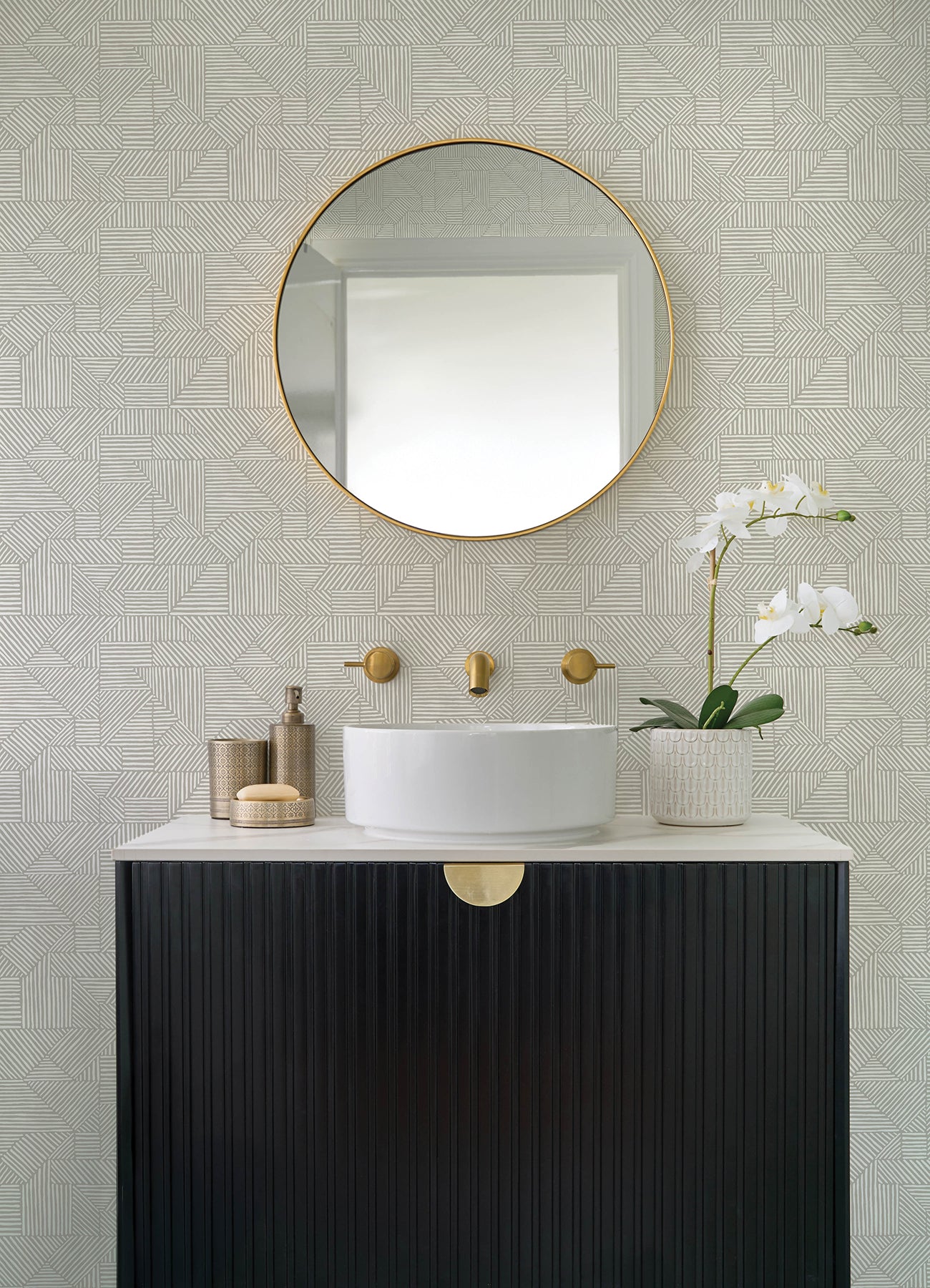 Crescendo wallpaper in light grey color - pattern number 4177-83303 - by A Street Prints in the Drew and Jonathan Home Fifth Edition collection