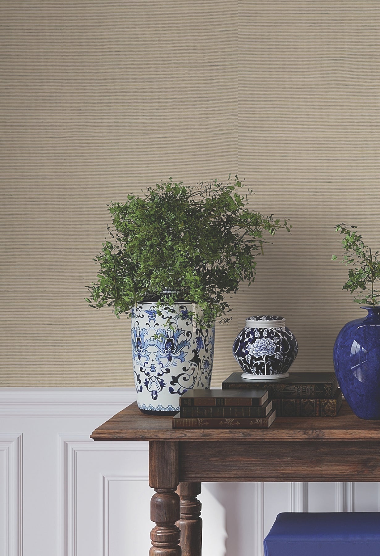 Warwick Wallpaper in blue color - pattern number 4211-83572 - by Ronald Redding in the Private Reserve collection