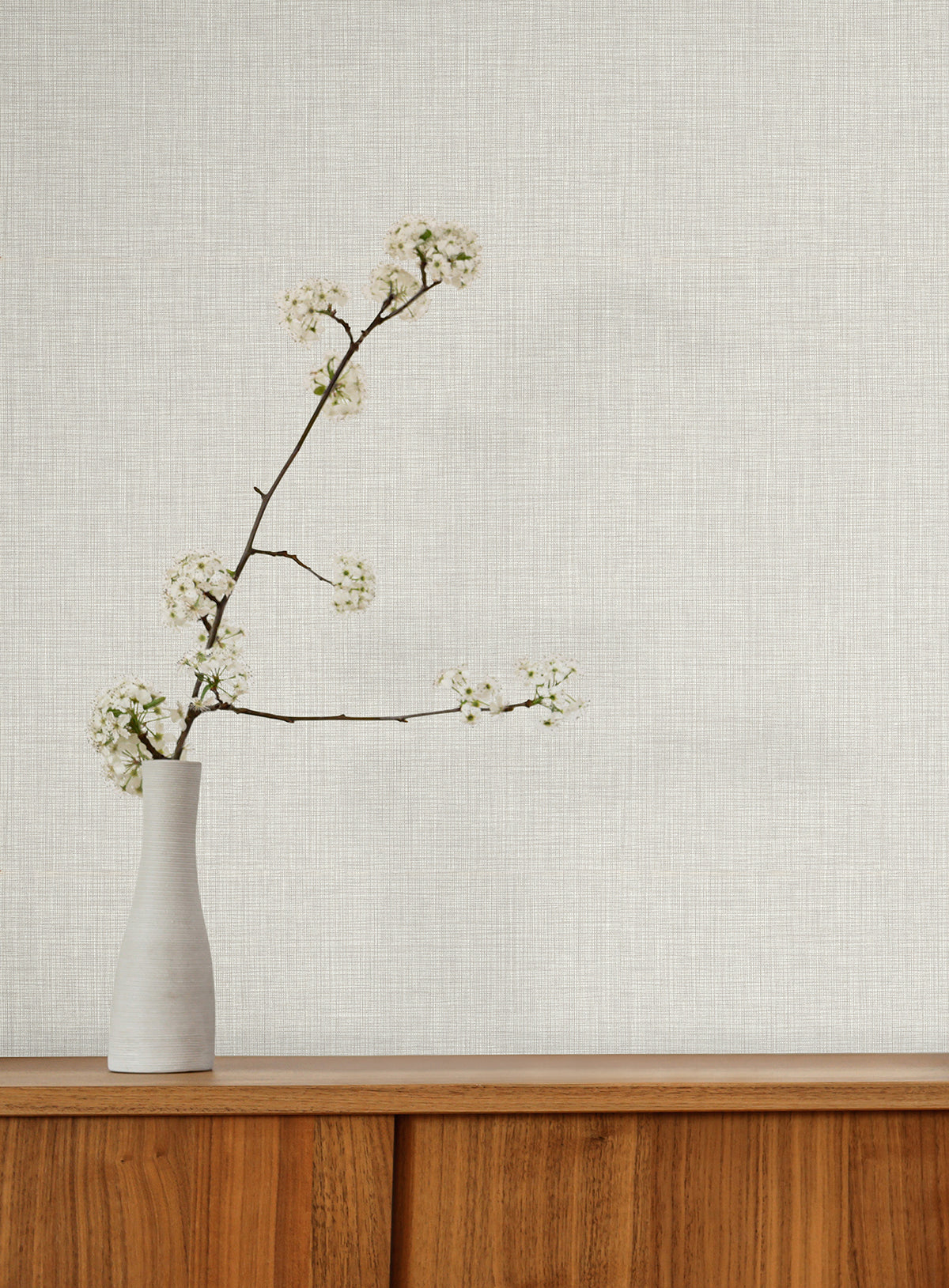 Egyptian Linen Faux Fabric Wallpaper in Eggshell color - pattern number 4228-84114 - by York in the Maestro collection