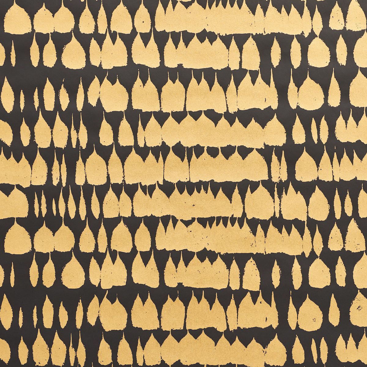 Queen Of Spain wallpaper in gold color - pattern number 5005884 - by Schumacher in the Revisit of Popular Patterns collection