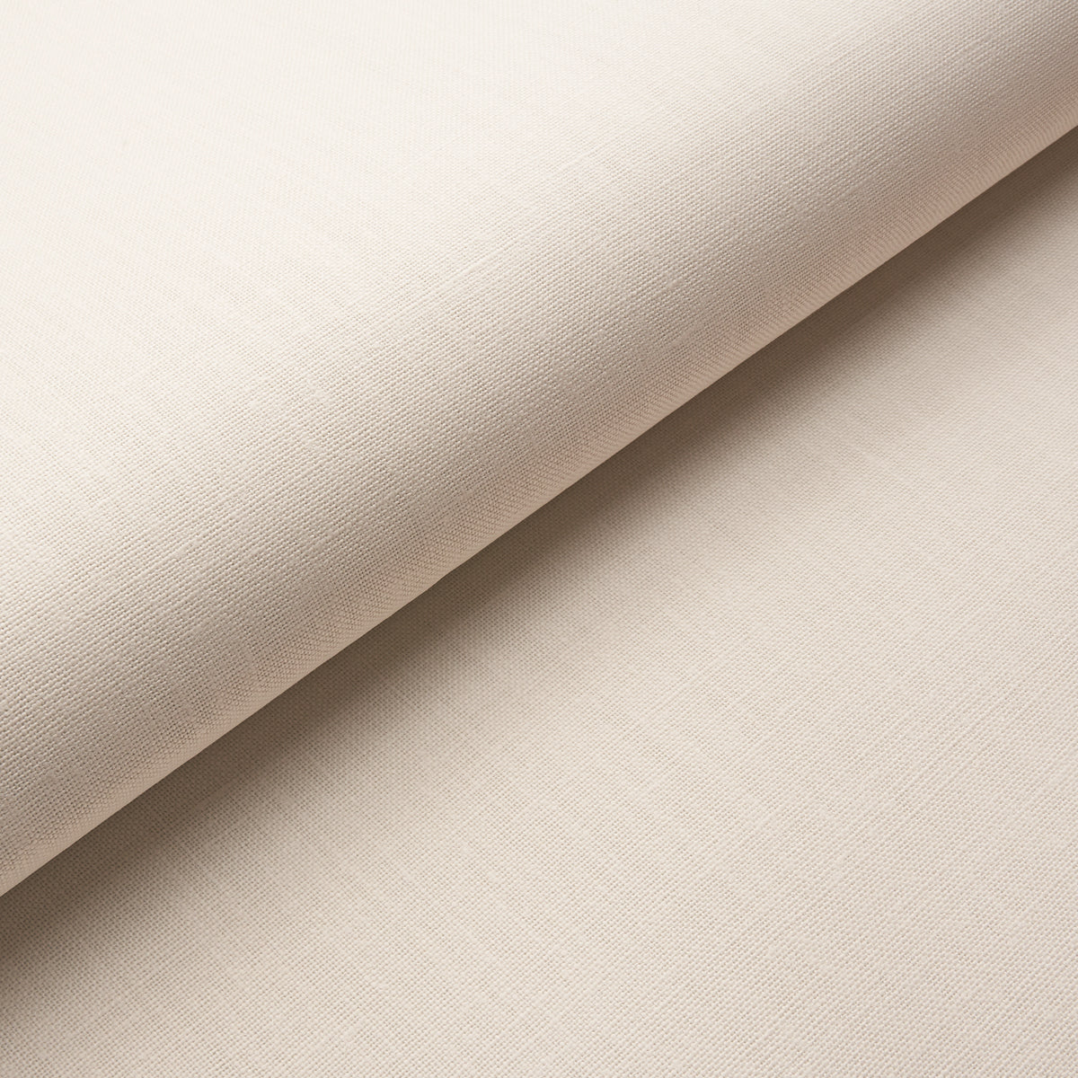 Performance Linen Wallcovering wallpaper in porcelain color - pattern number 5014521 - by Schumacher in the Patterson Flynn collection