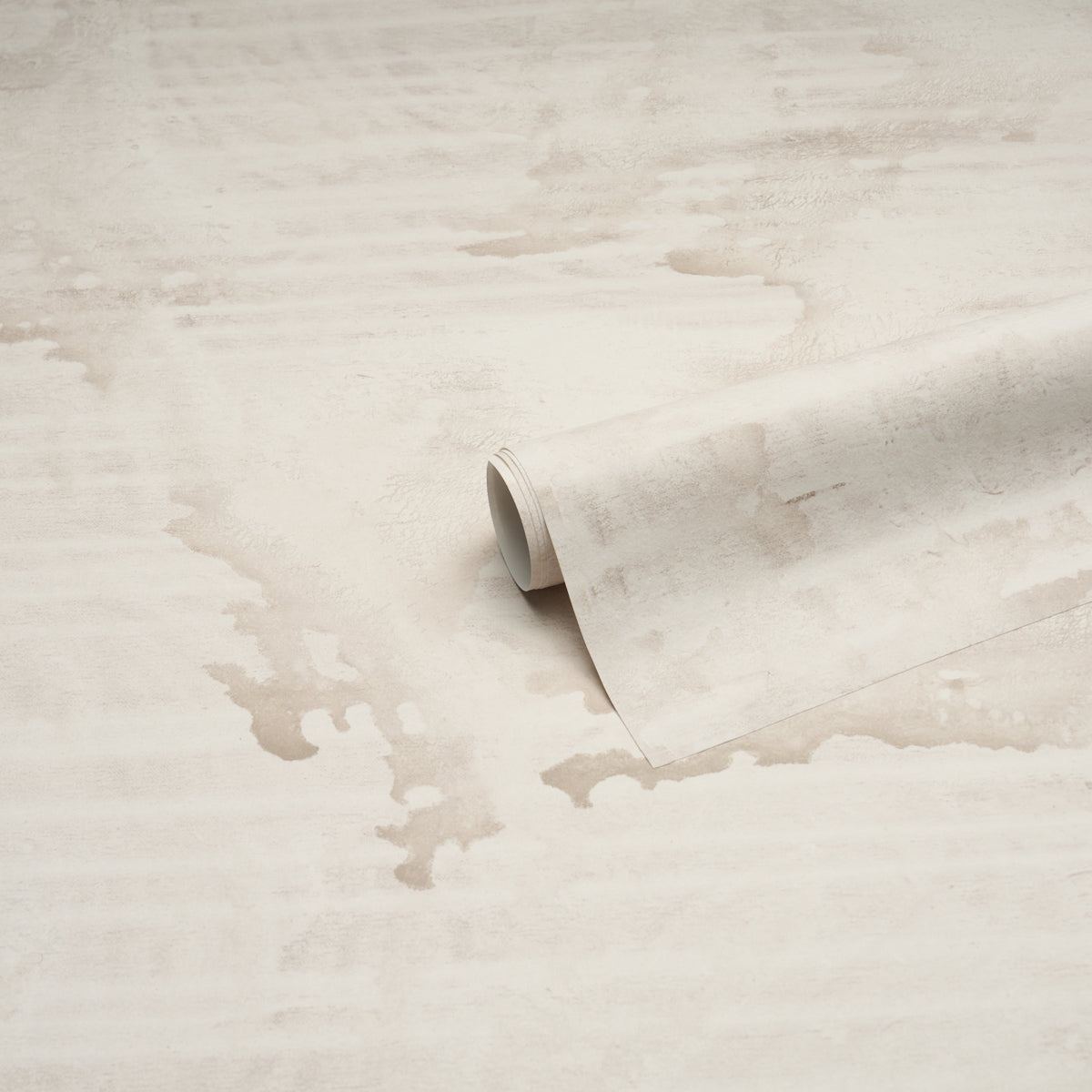 Valiant Wallpaper in natural color - pattern number 5017150 - by Schumacher in the Colette Cosentino collection