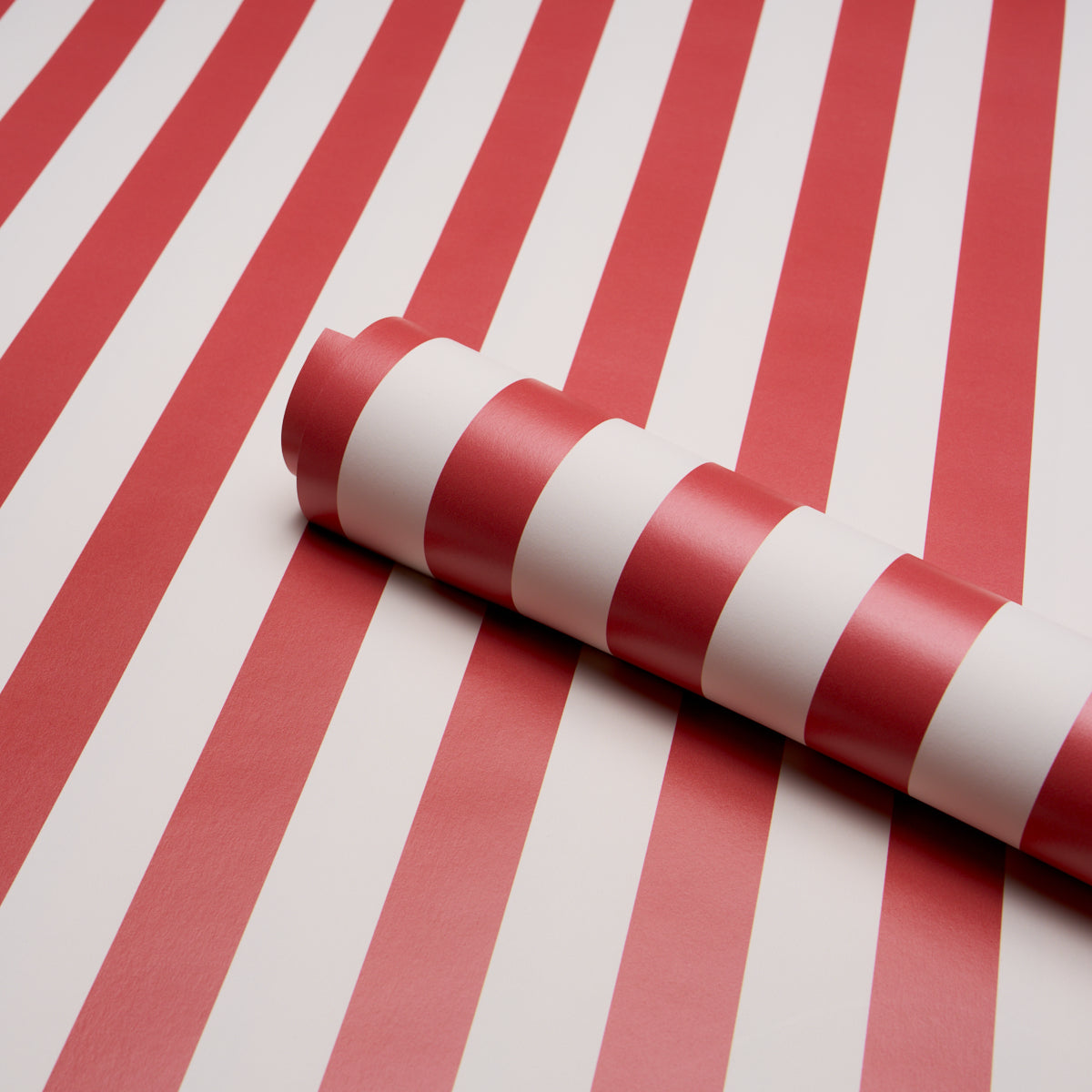 Emma Stripe Wallpaper in Red color - pattern number 5017227 - by Schumacher in the Stars and Stripes collection