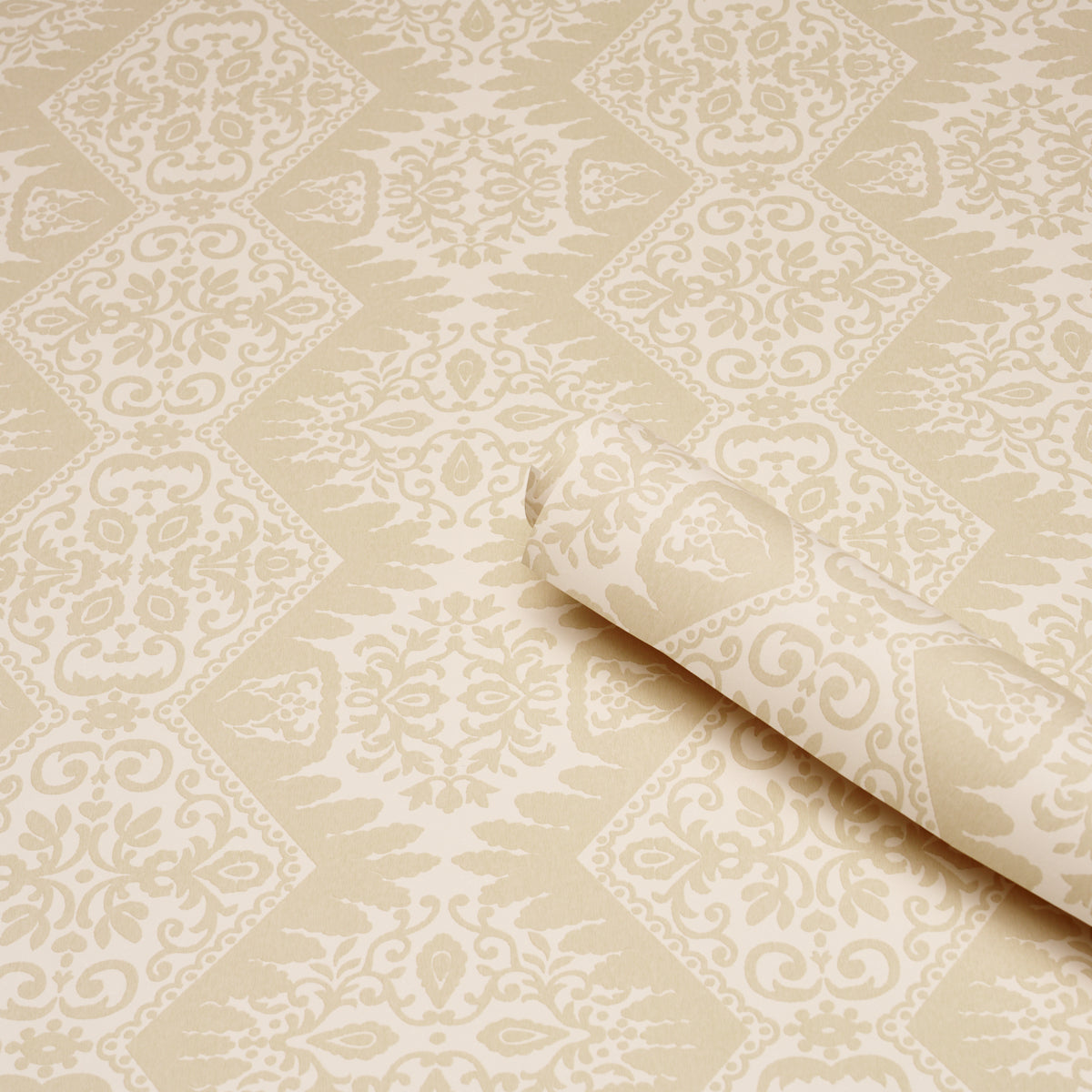 Berkeley Wallpaper in wheat color - pattern number 5017311 - by Schumacher in the Williamsburg collection