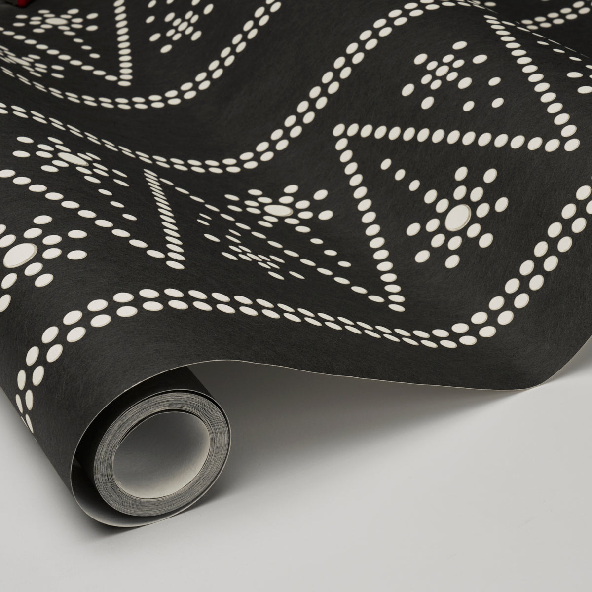 The Pearlies Wallpaper in black color - pattern number 5018373 - by Schumacher in the Backdrop I collection