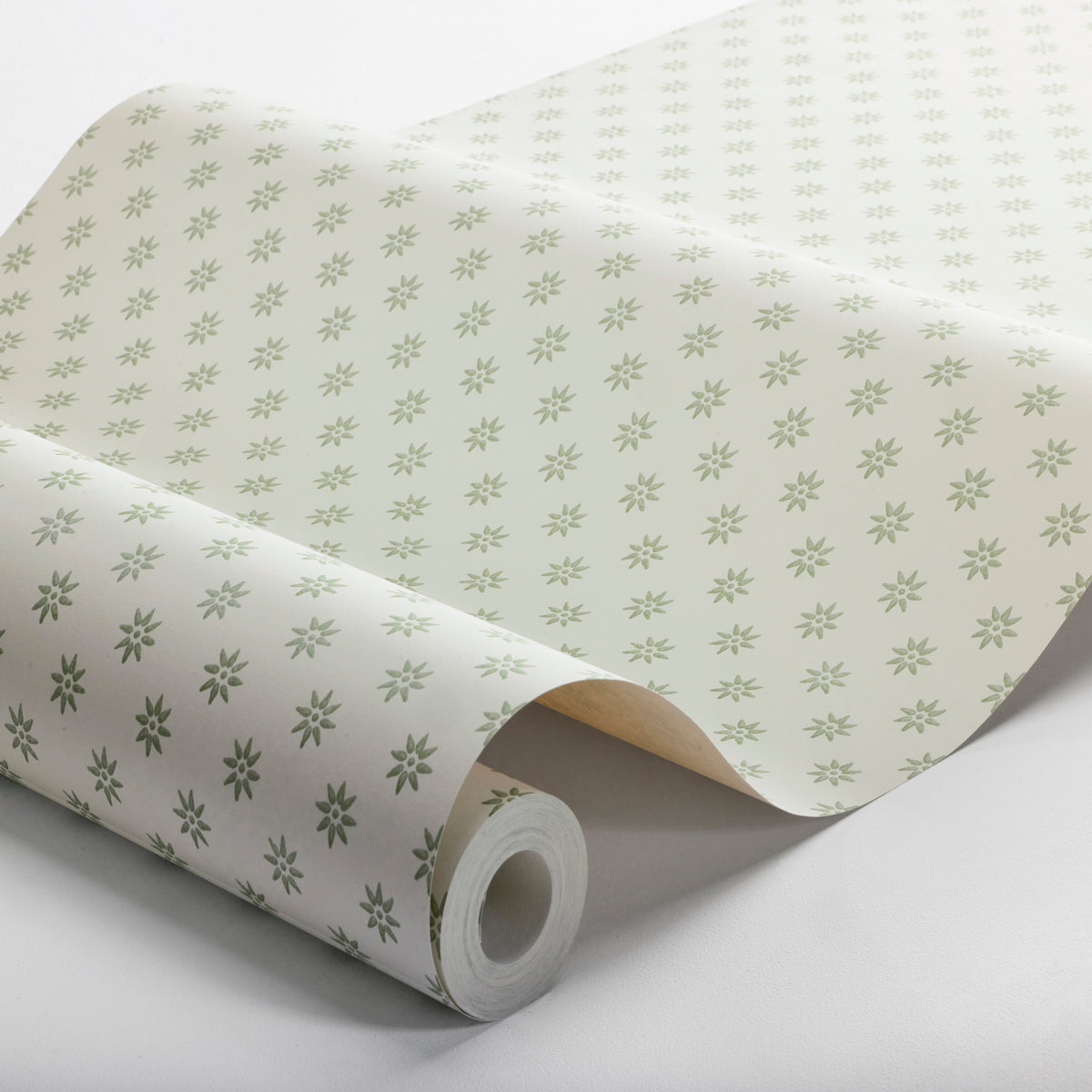 Skogsstjärna Wallpaper in green color - pattern number 5809 - by Schumacher in the Borastapeter collection