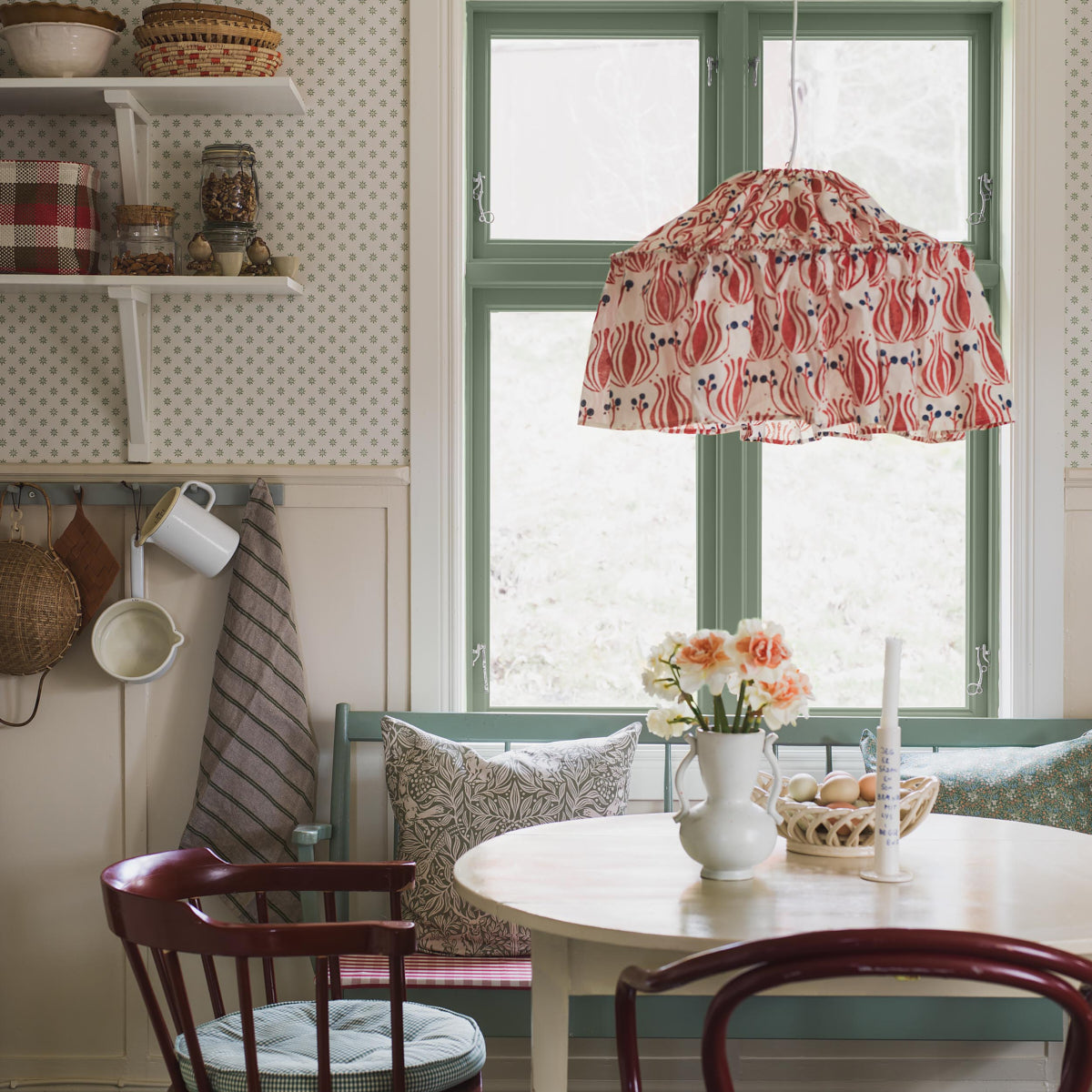 Skogsstjärna Wallpaper in green color - pattern number 5809 - by Schumacher in the Borastapeter collection