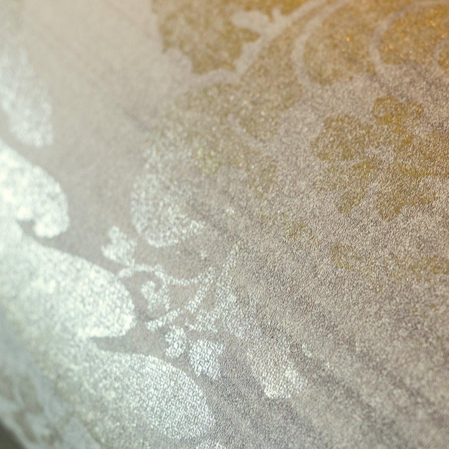 Nerites wallpaper in beige color - pattern number 64278 - by Galerie in the Adonea collection