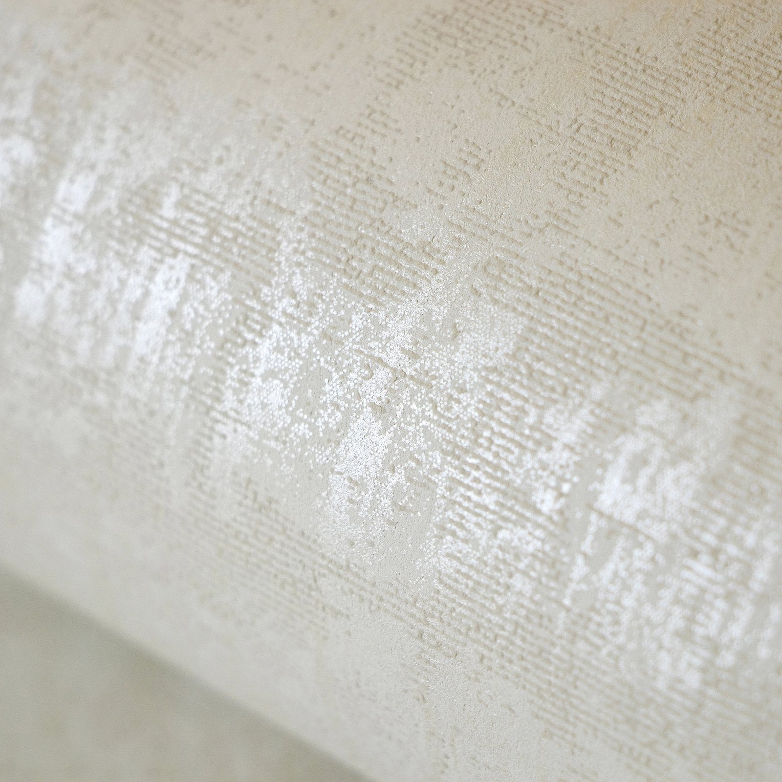 Zeus wallpaper in cream color - pattern number 64285 - by Galerie in the Adonea collection