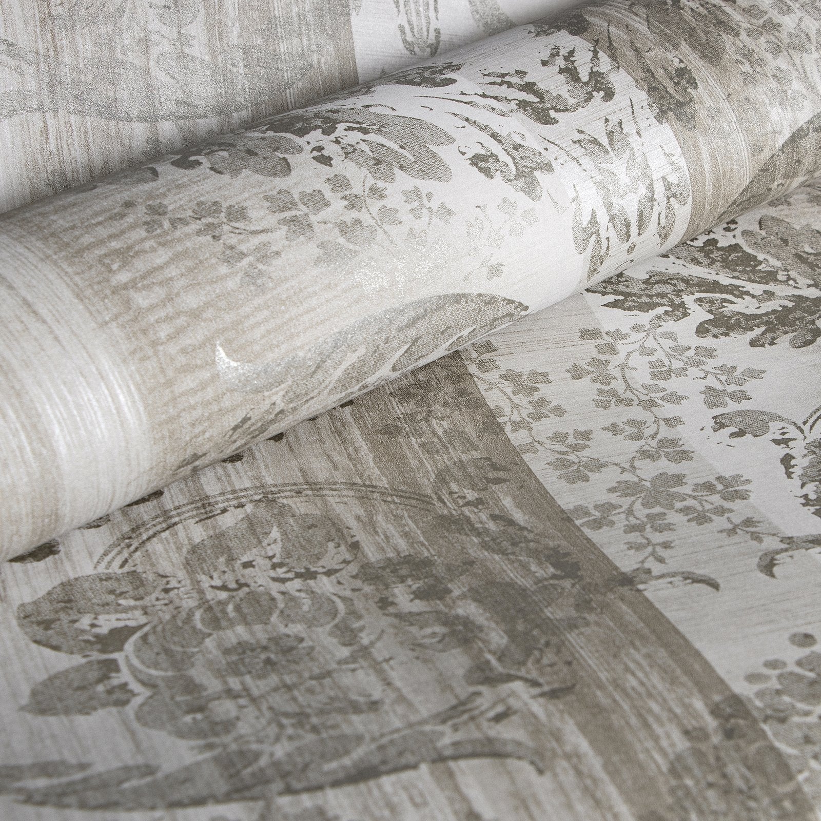 Nerites wallpaper in silver grey color - pattern number 64288 - by Galerie in the Adonea collection