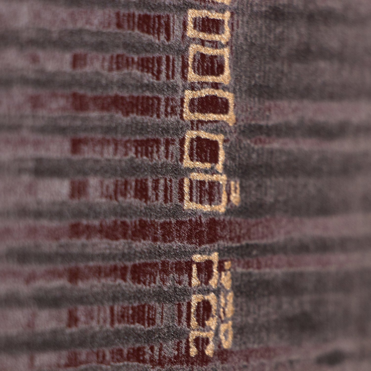 Hermes wallpaper in red color - pattern number 64294 - by Galerie in the Adonea collection