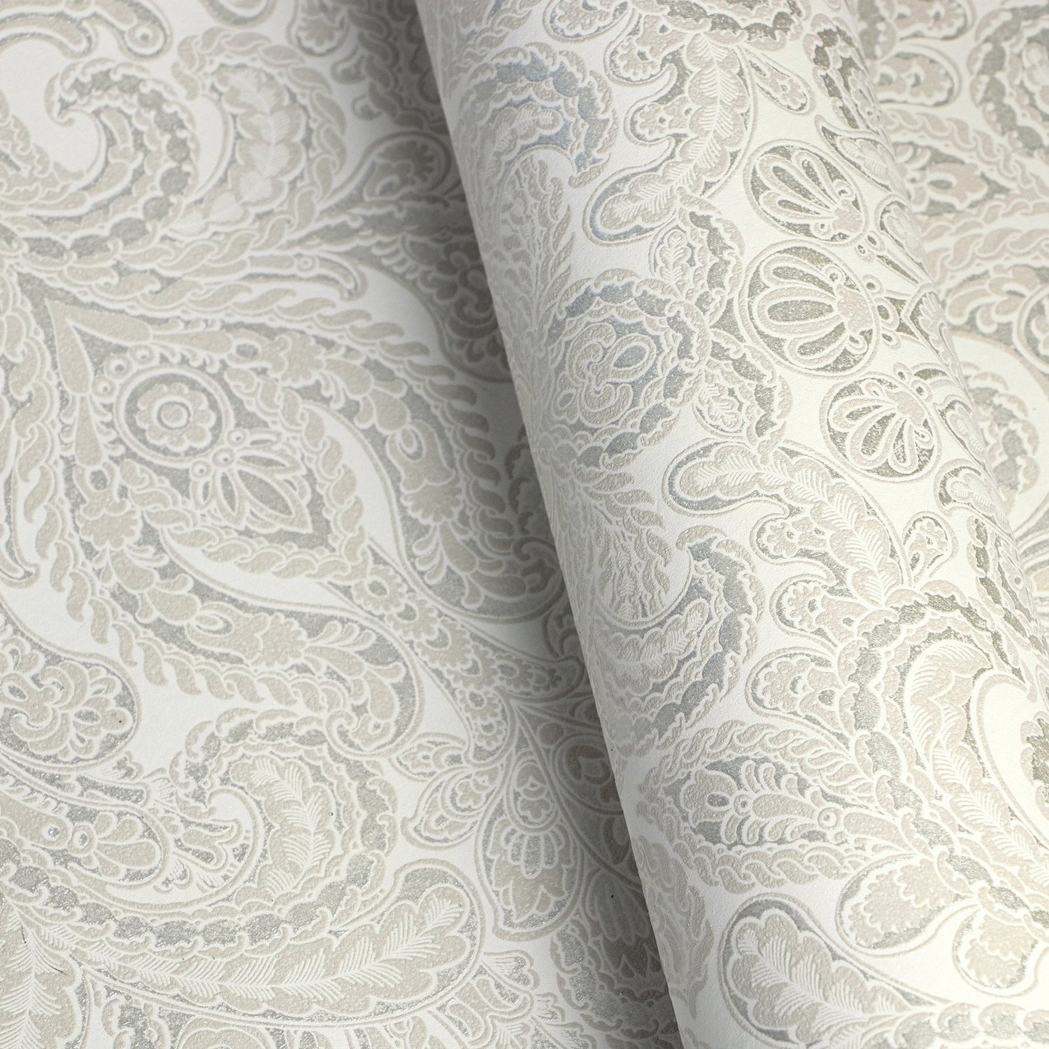 Ares wallpaper in cream color - pattern number 64302 - by Galerie in the Adonea collection