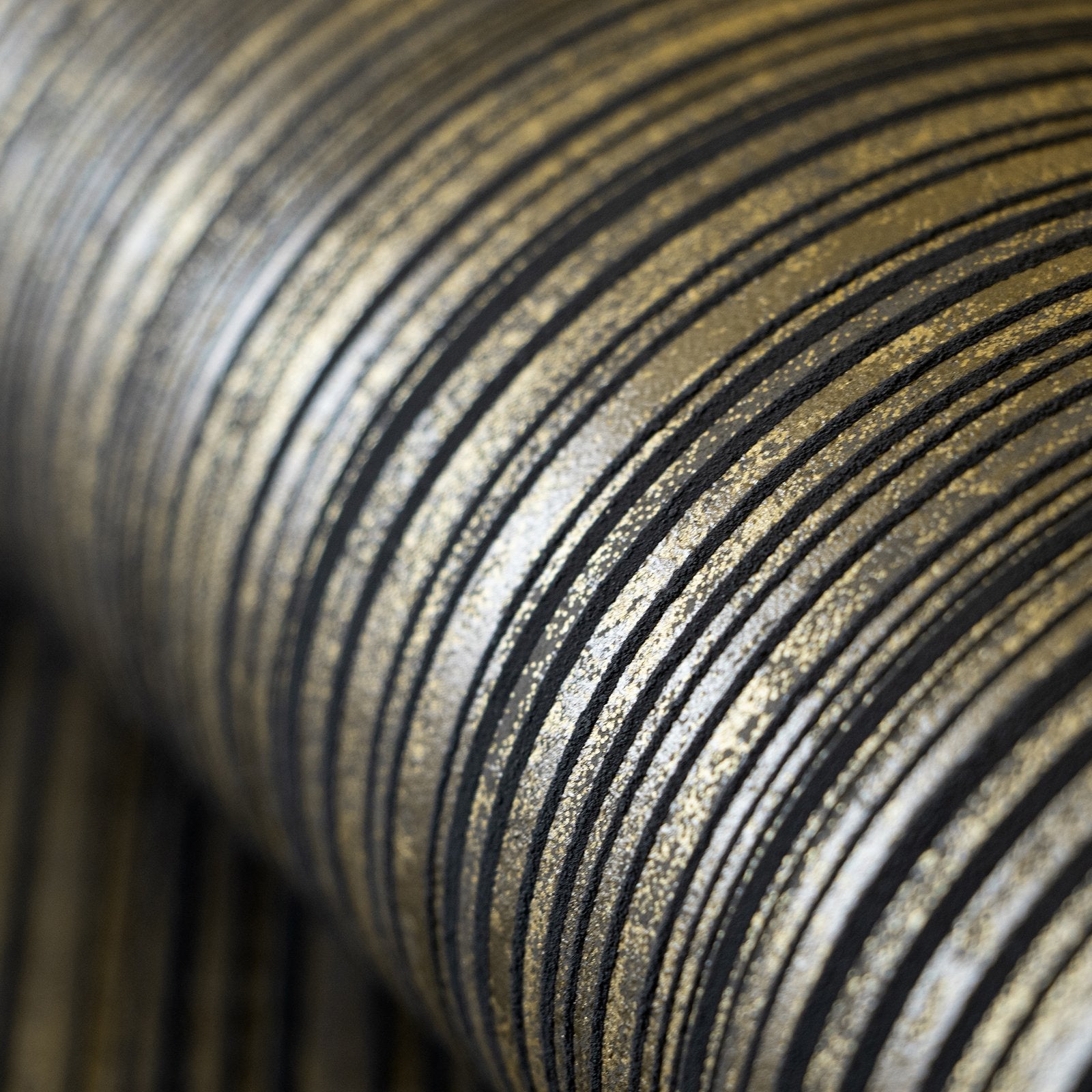 Jupiter Umber Brown wallpaper in gold color - pattern number GH64618-23 - by Galerie in the Universe collection