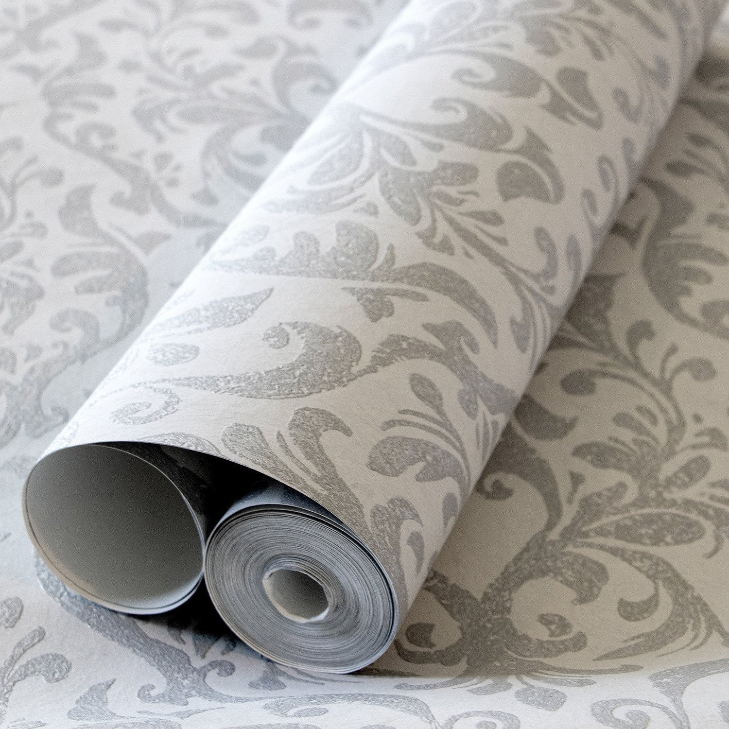 Notting Hill / Loft Damask wallpaper in silver grey color - pattern number GH64859-23 - by Galerie in the Urban Classics collection