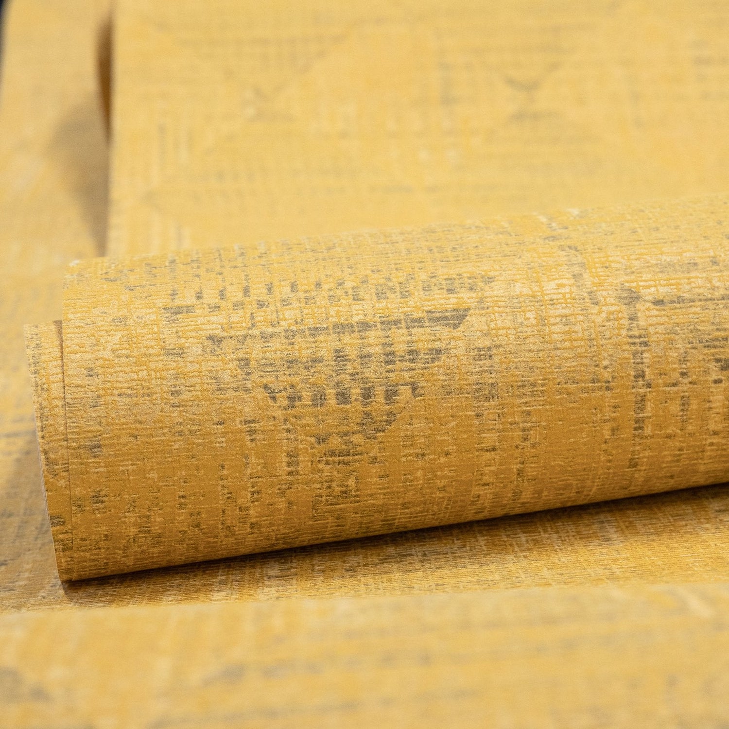 Raffia wallpaper in yellow color - pattern number GH65344-23 - by Galerie in the Pepper collection