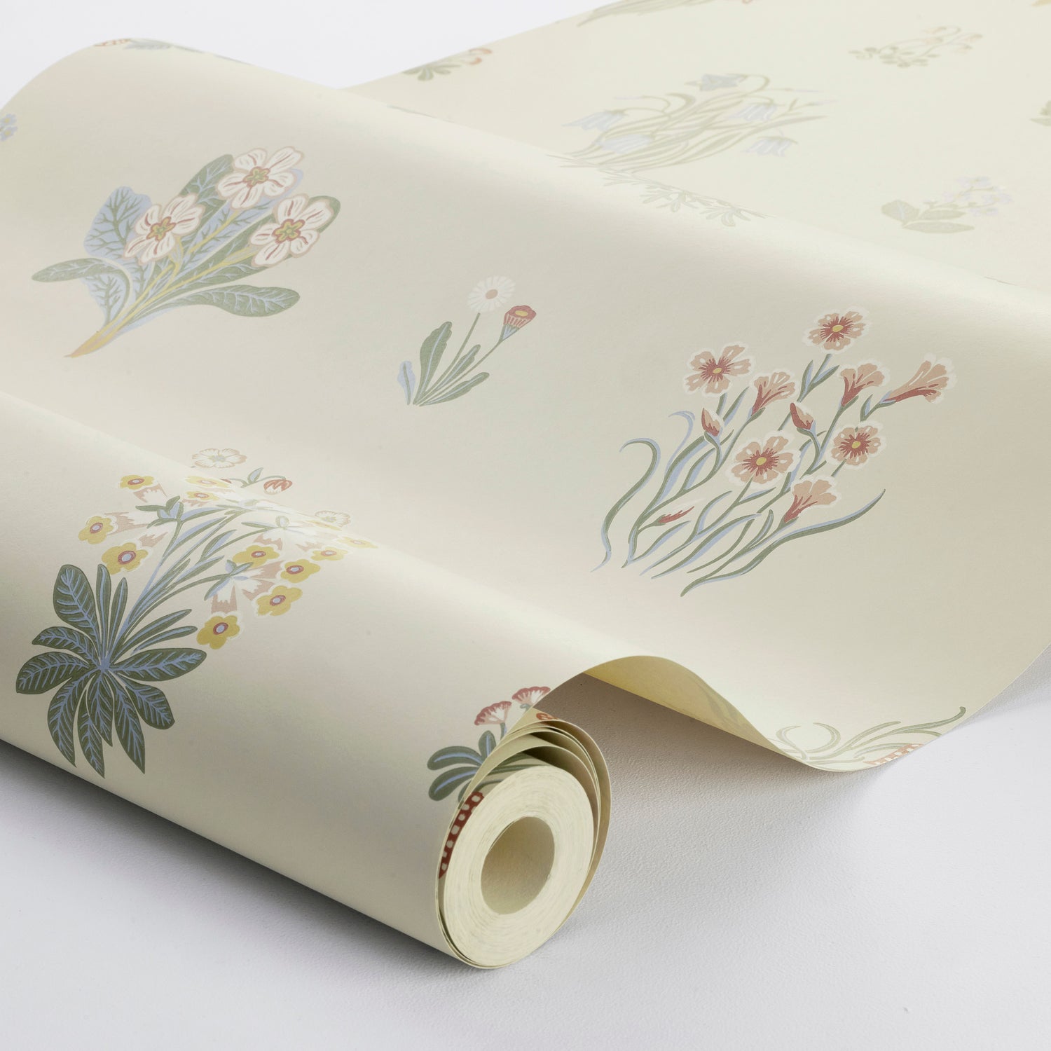 Ängsflora Wallpaper in spring color - pattern number 6951 - by Schumacher in the Borastapeter collection