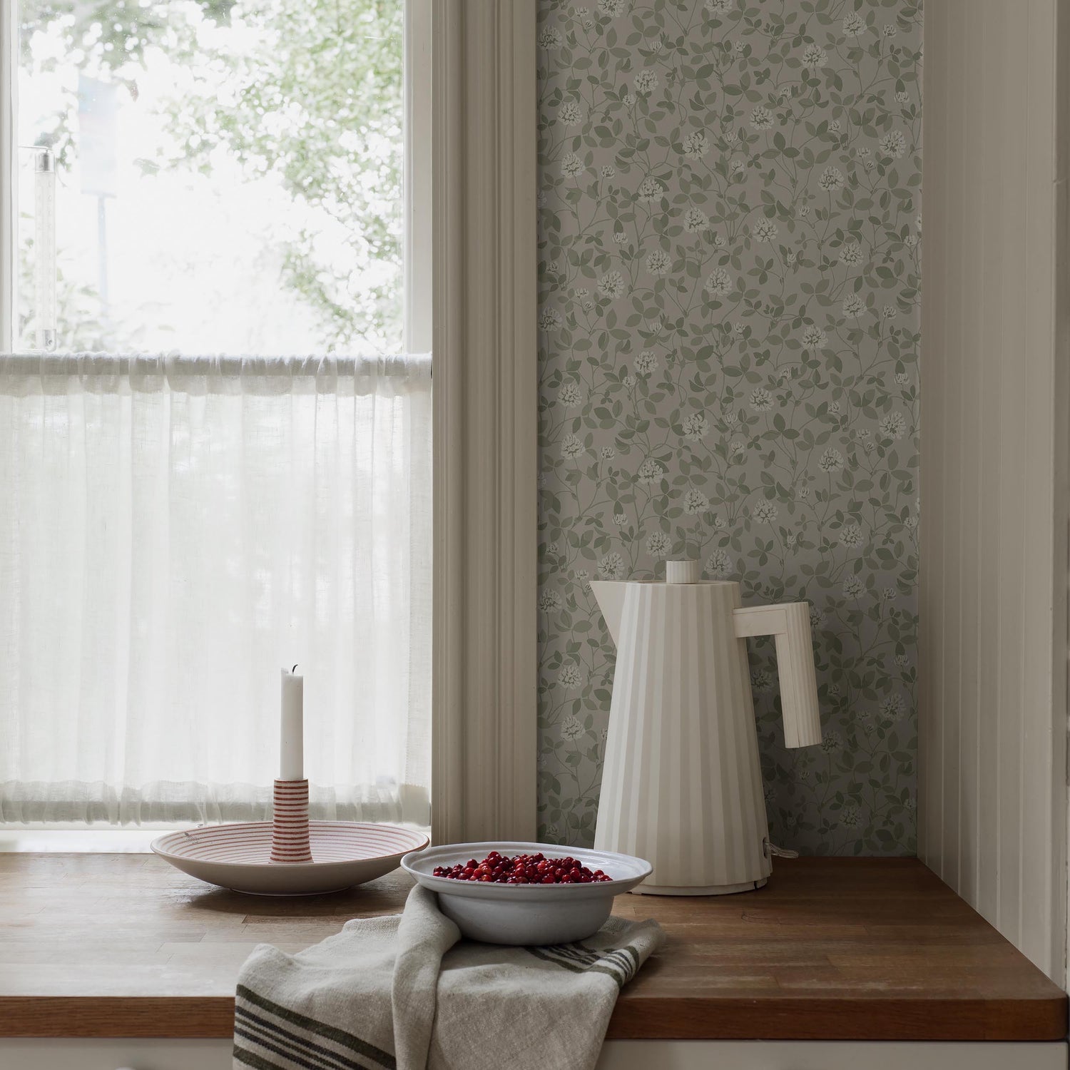 Klöver Wallpaper in sage color - pattern number 6977 - by Schumacher in the Borastapeter collection