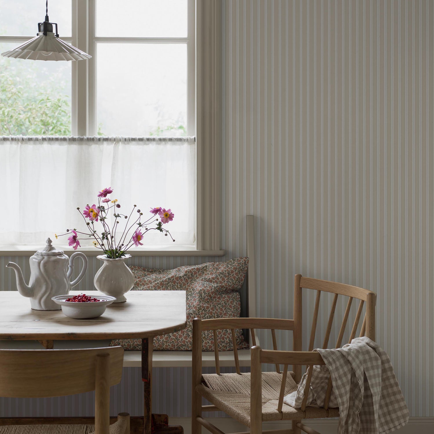 Pärlrand Wallpaper in natural color - pattern number 6979 - by Schumacher in the Borastapeter collection