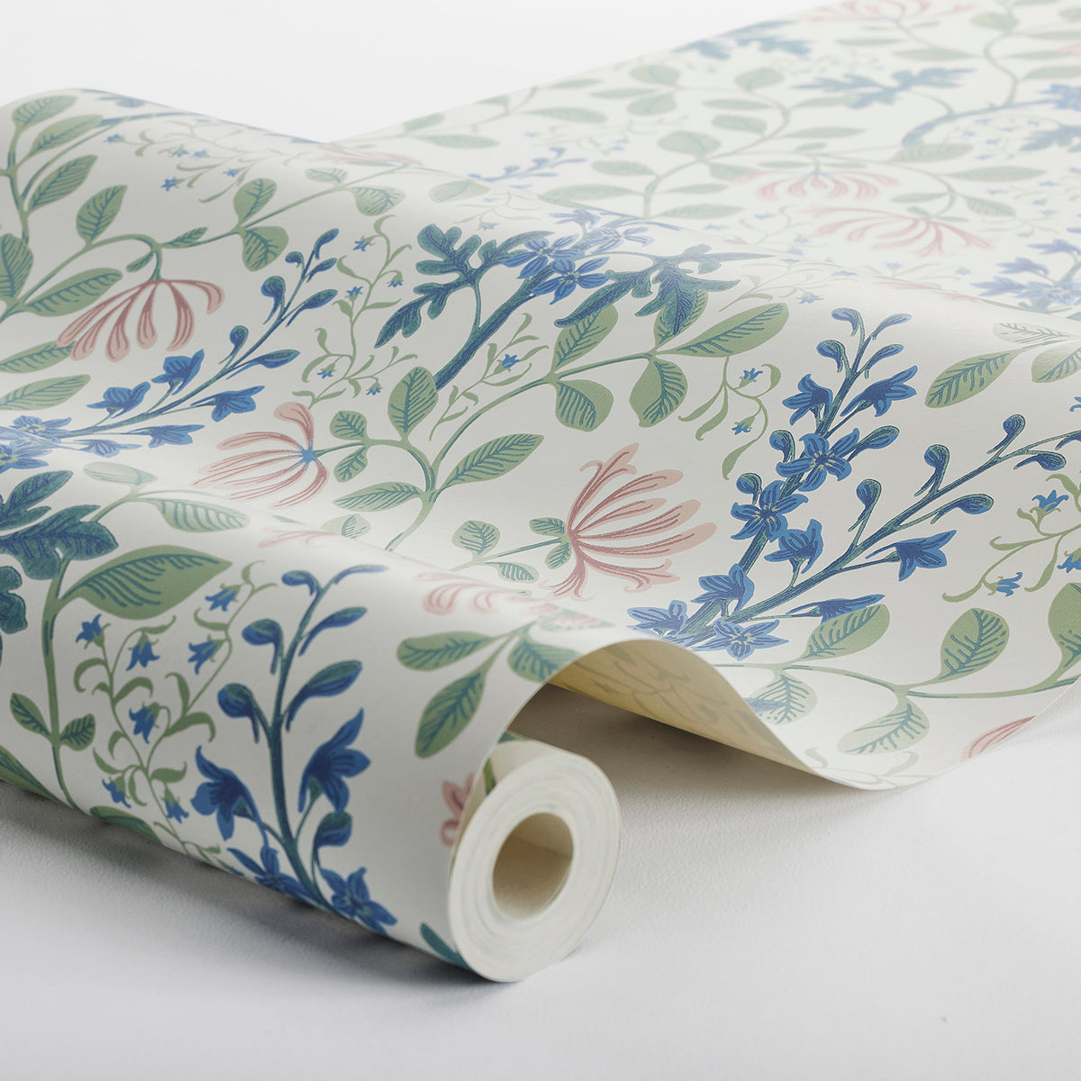 Trädgårdsfröjd Wallpaper in spring color - pattern number 6984 - by Schumacher in the Borastapeter collection