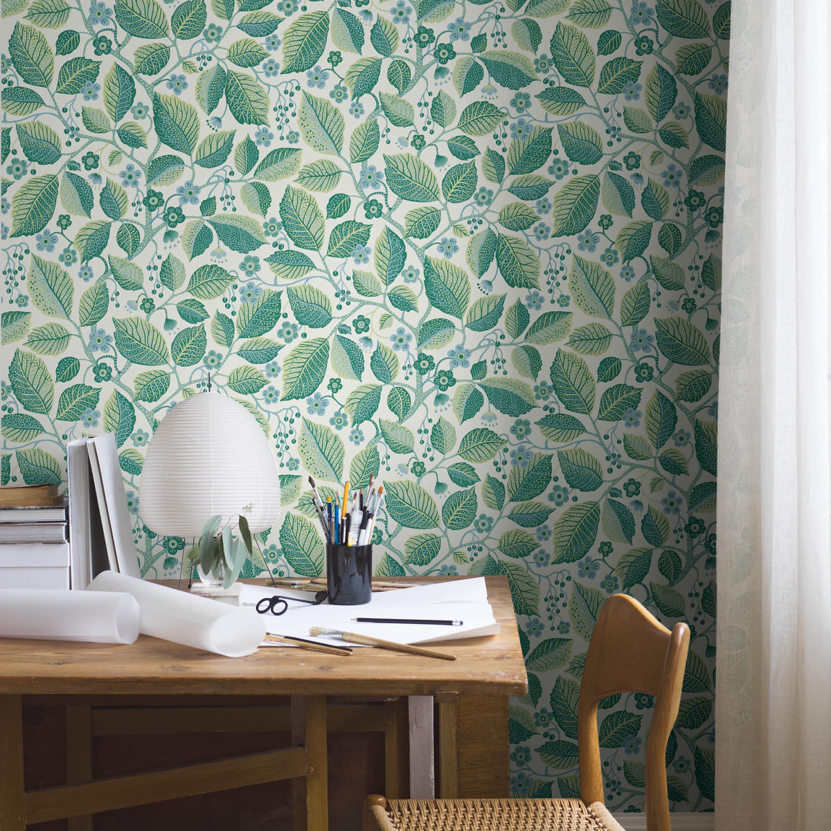 Elm Tree Wallpaper in blue and green color - pattern number 7784 - by Schumacher in the Borastapeter collection