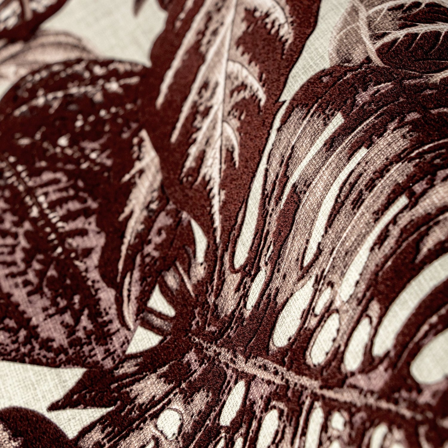 Elephant Leaf wallpaper in red color - pattern number GH81265-23 - by Galerie in the Feel collection